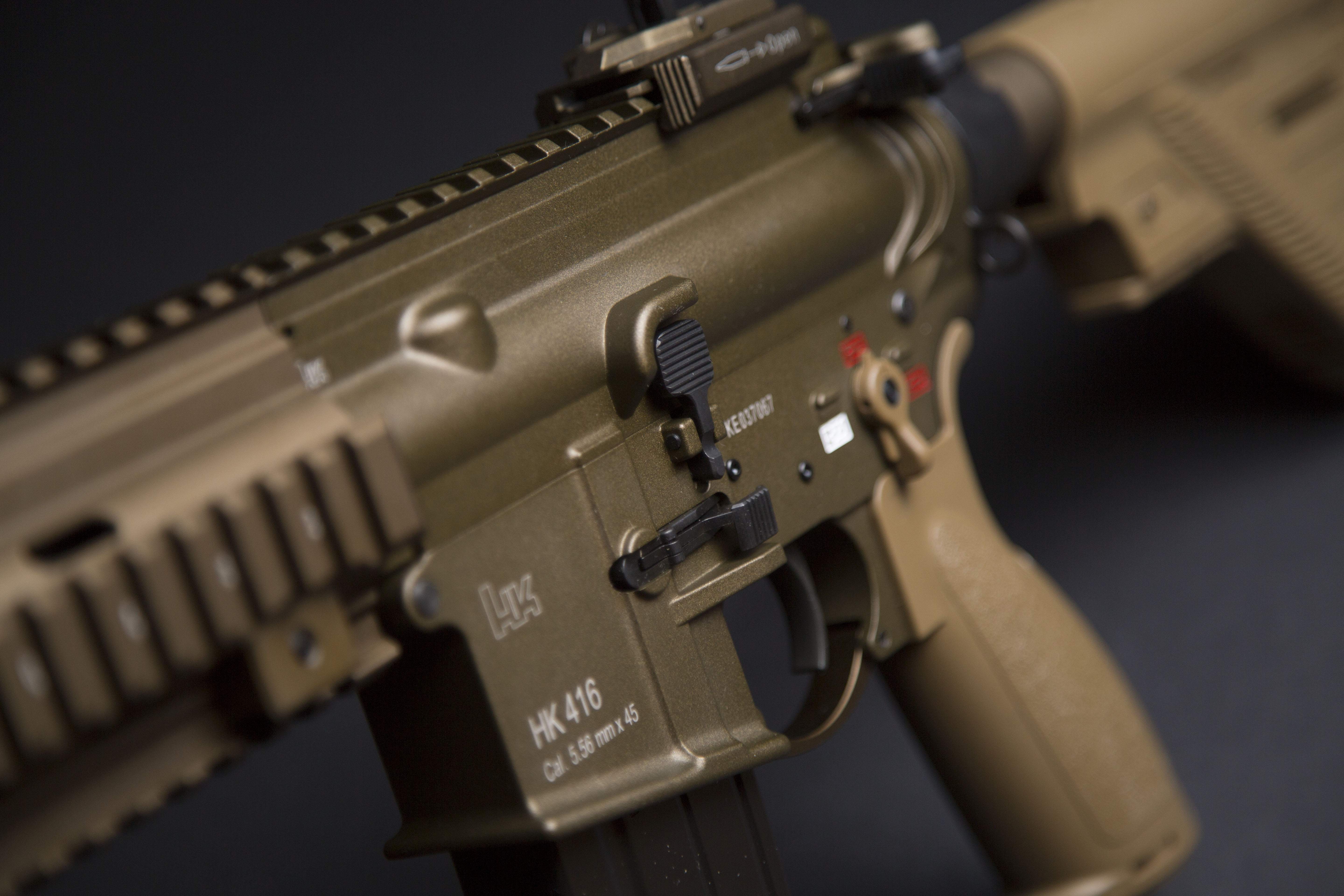 A gas replica of the Heckler&Koch assault rifle, the HK416 A5 brand...
