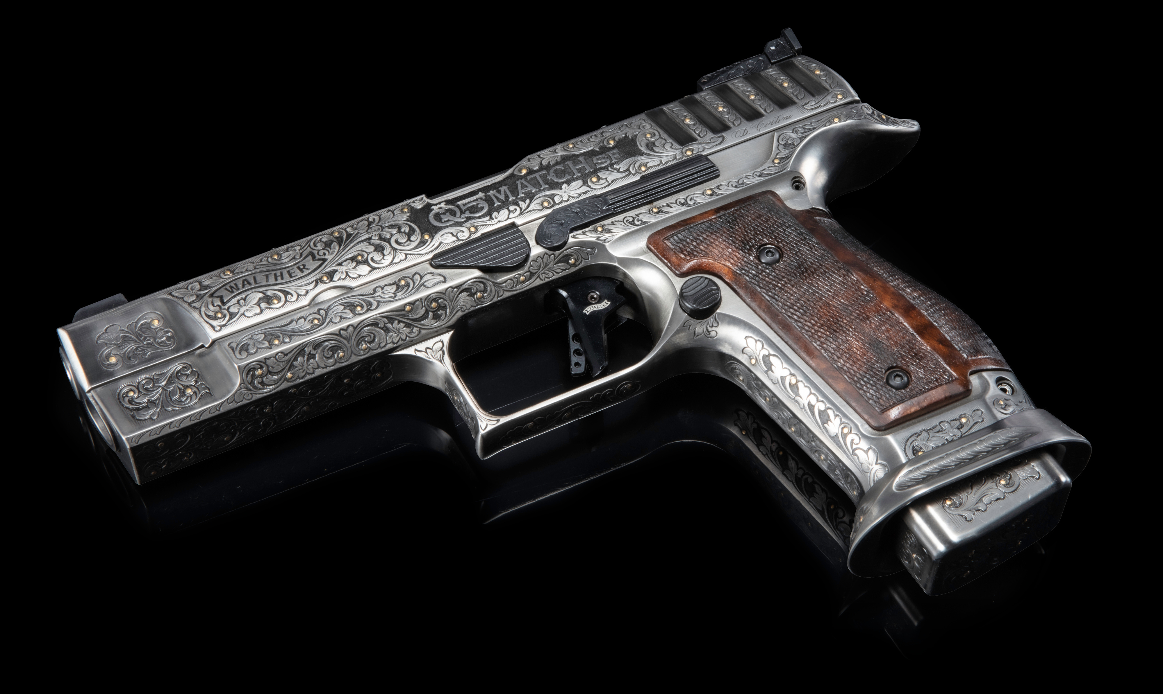 walther-meister-product-page-header-4000px-arabesque-4f20b6dd0570105535977473cf6f3a54.jpg