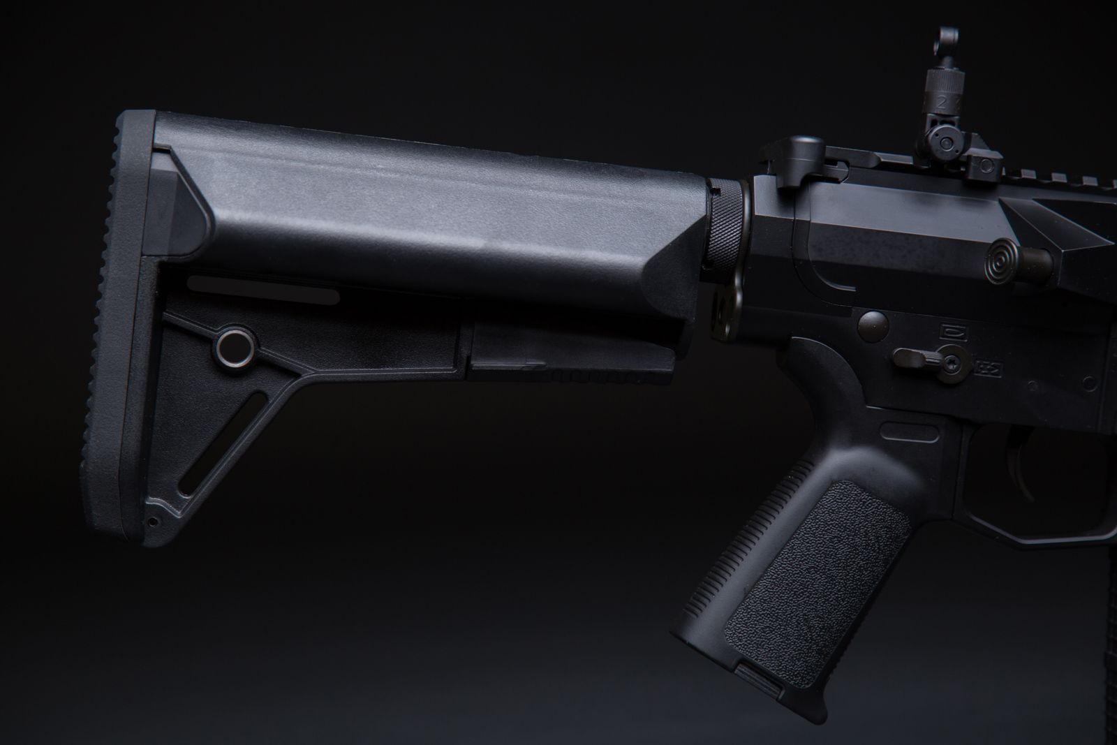 Cyma CM.098A - z zewnątrz