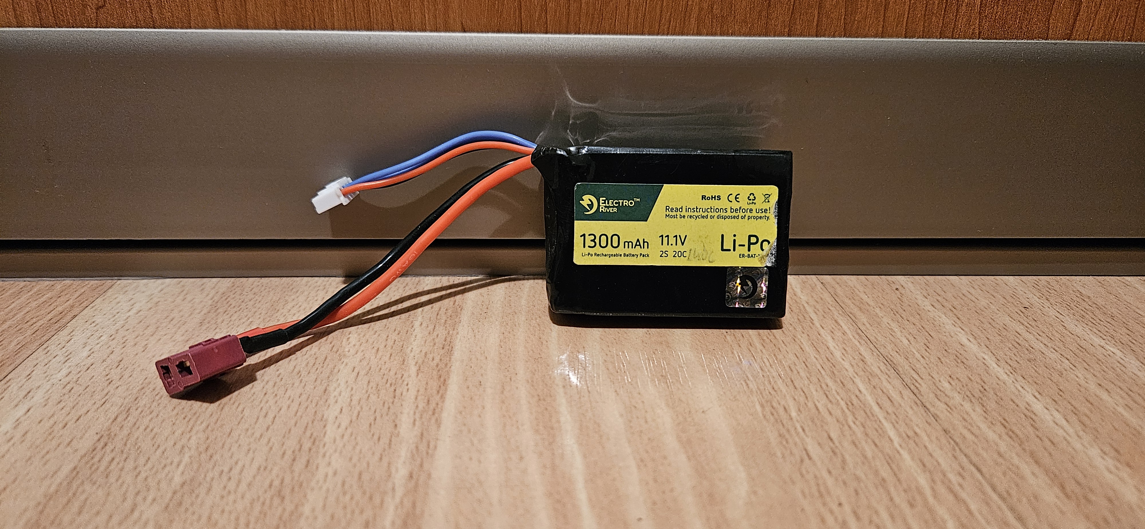 Bateria electro river 11.1v 1300mah 20/40c