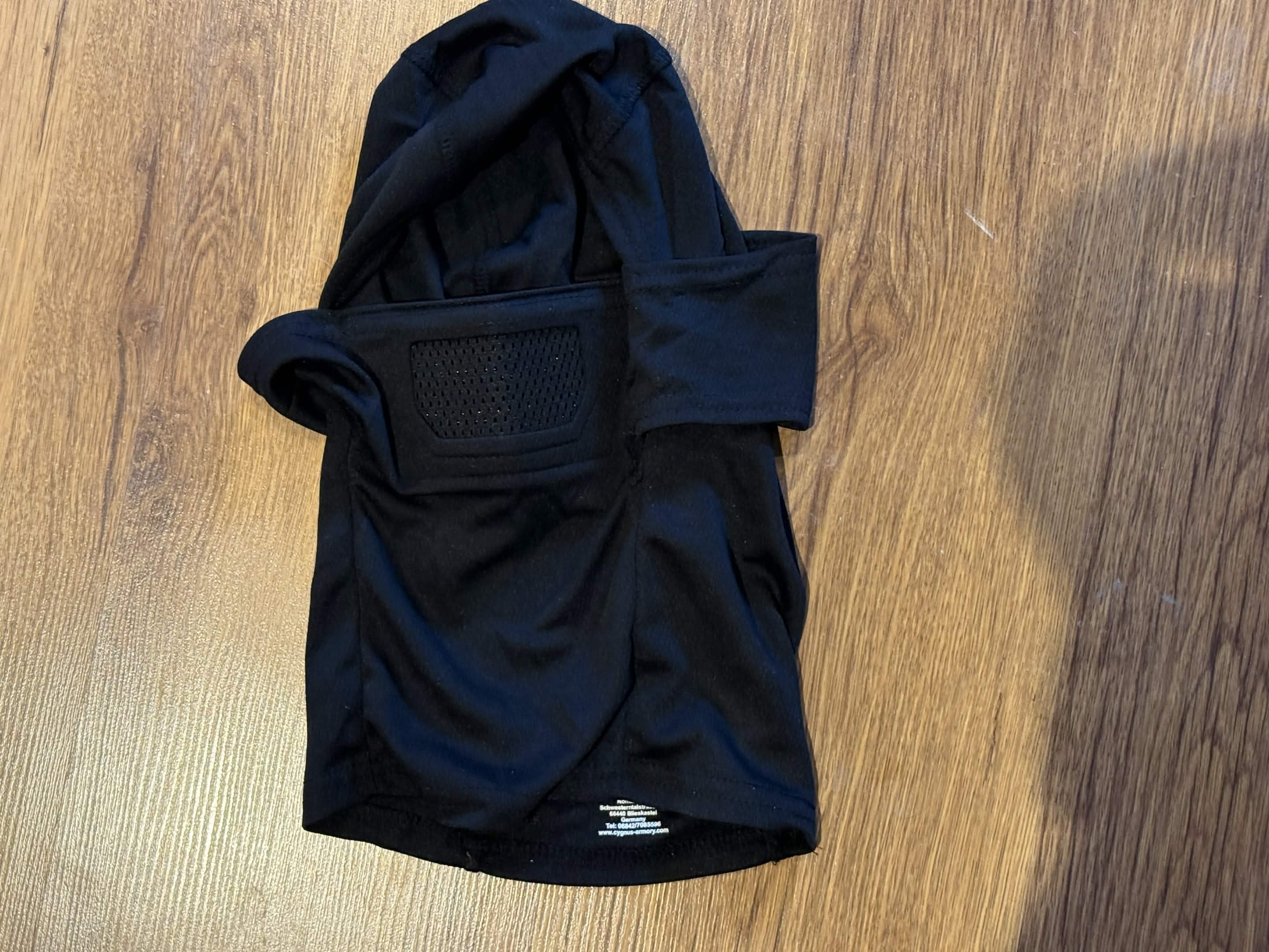 Kominiarka z siatką ochronną CYGNUS Full Face Warrior