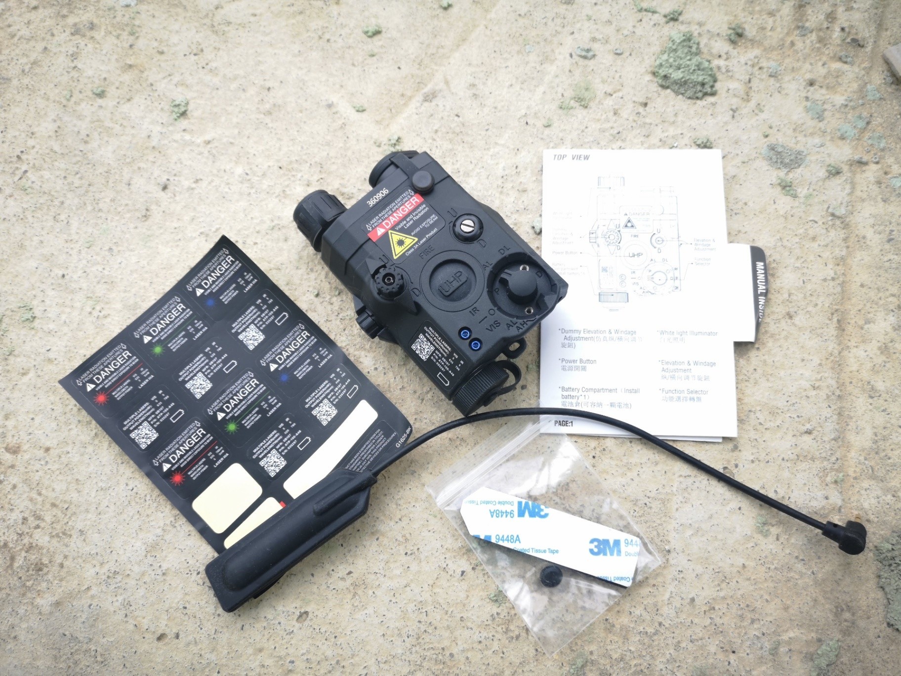 AN-PEQ 15 czerwony laser, latarka, IR od WADSN