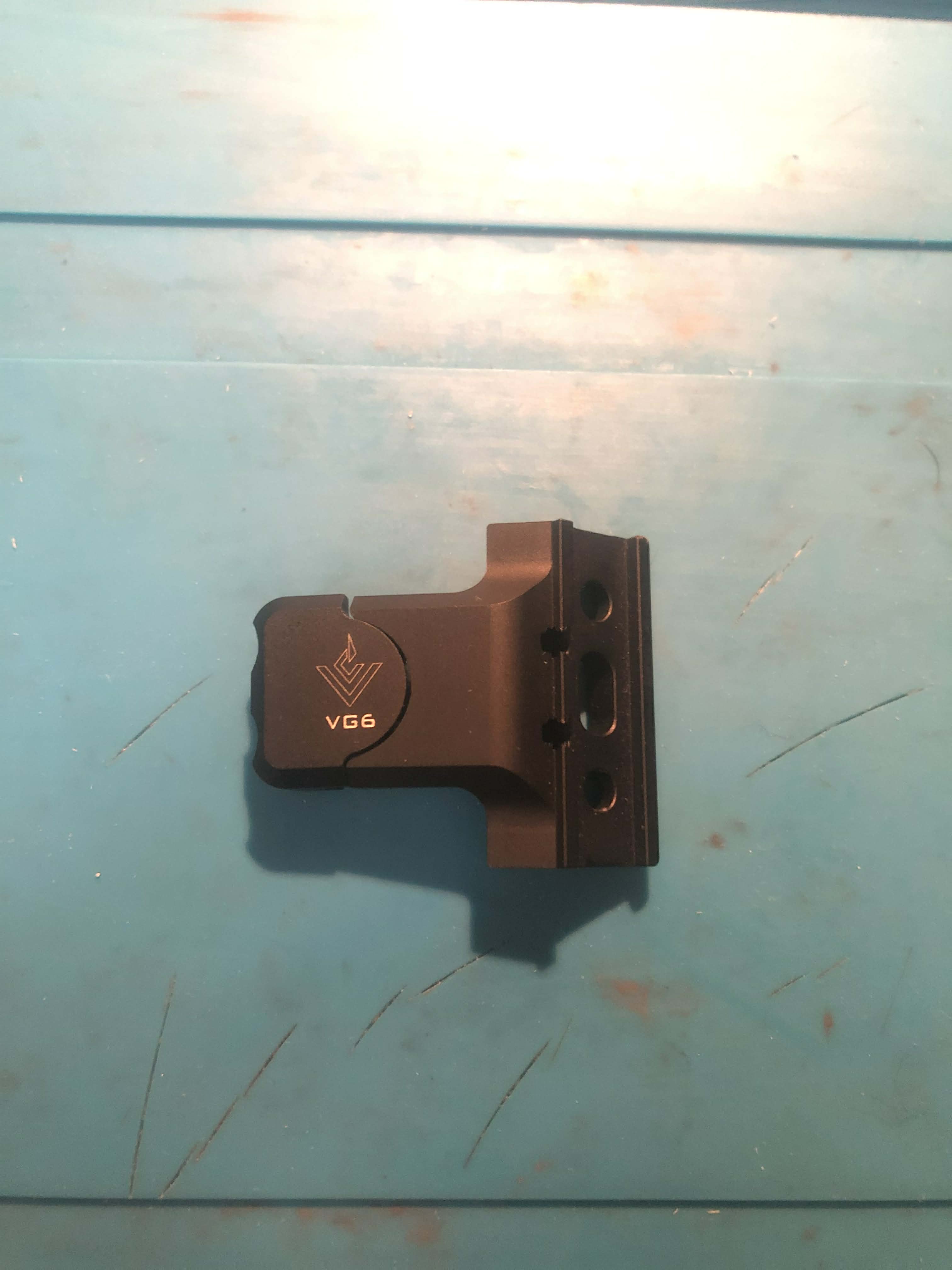 Montaż skośny do latarek M300/M600 na RIS