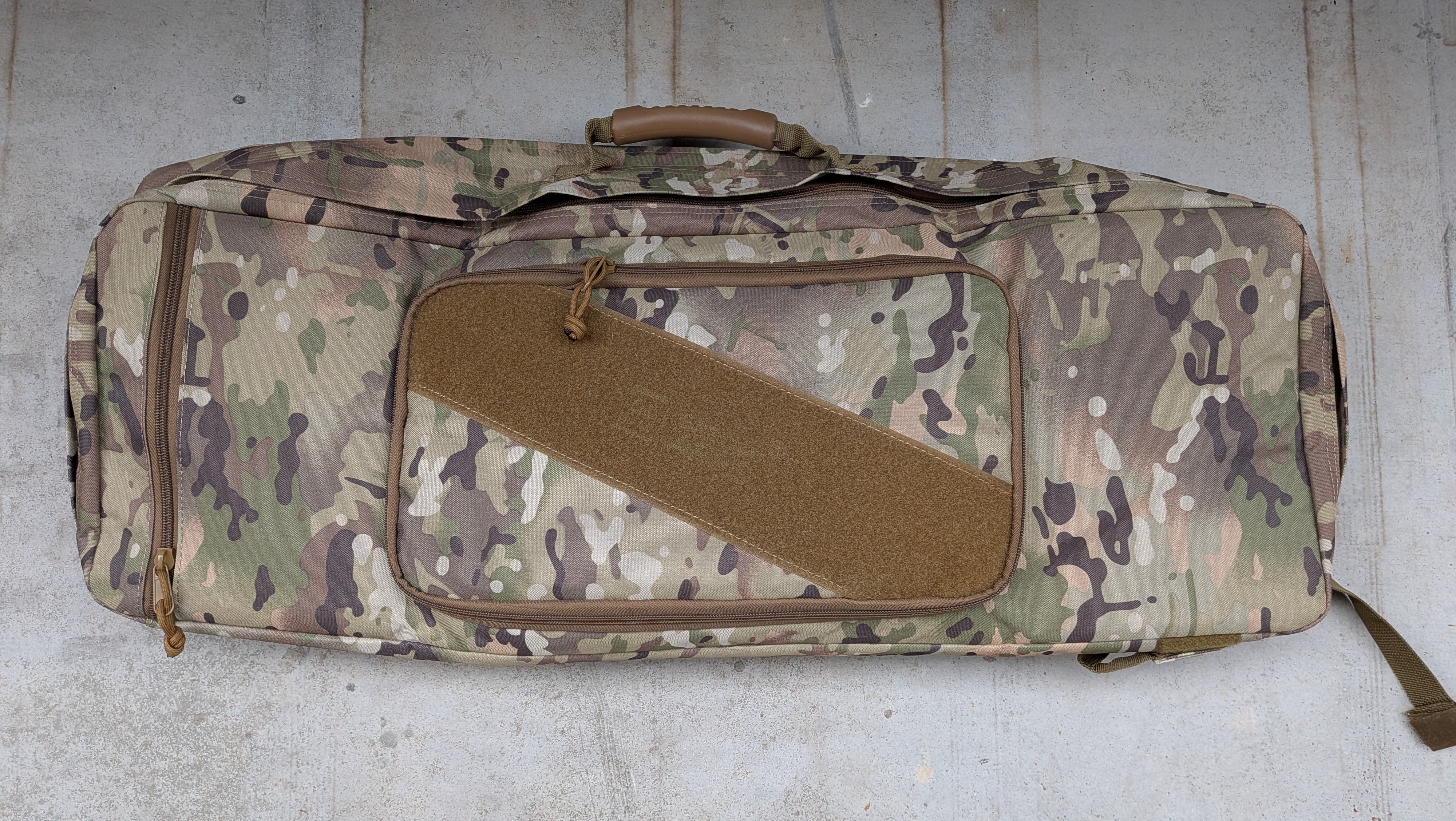 AUG A3 (Army Armament) po tuningu z dodatkami