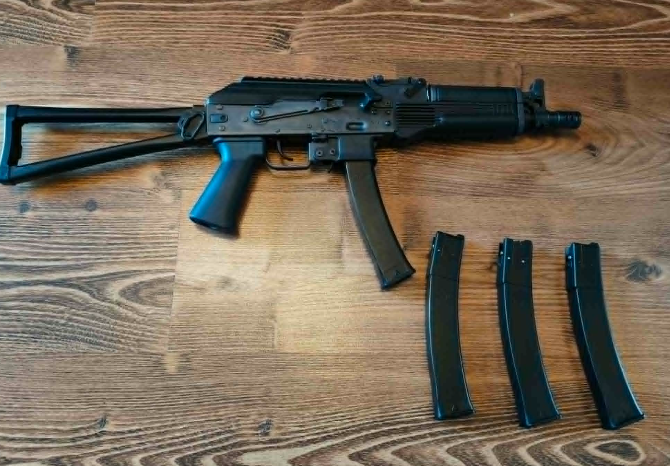 PP-19 WellPro GBBR + Magazynki