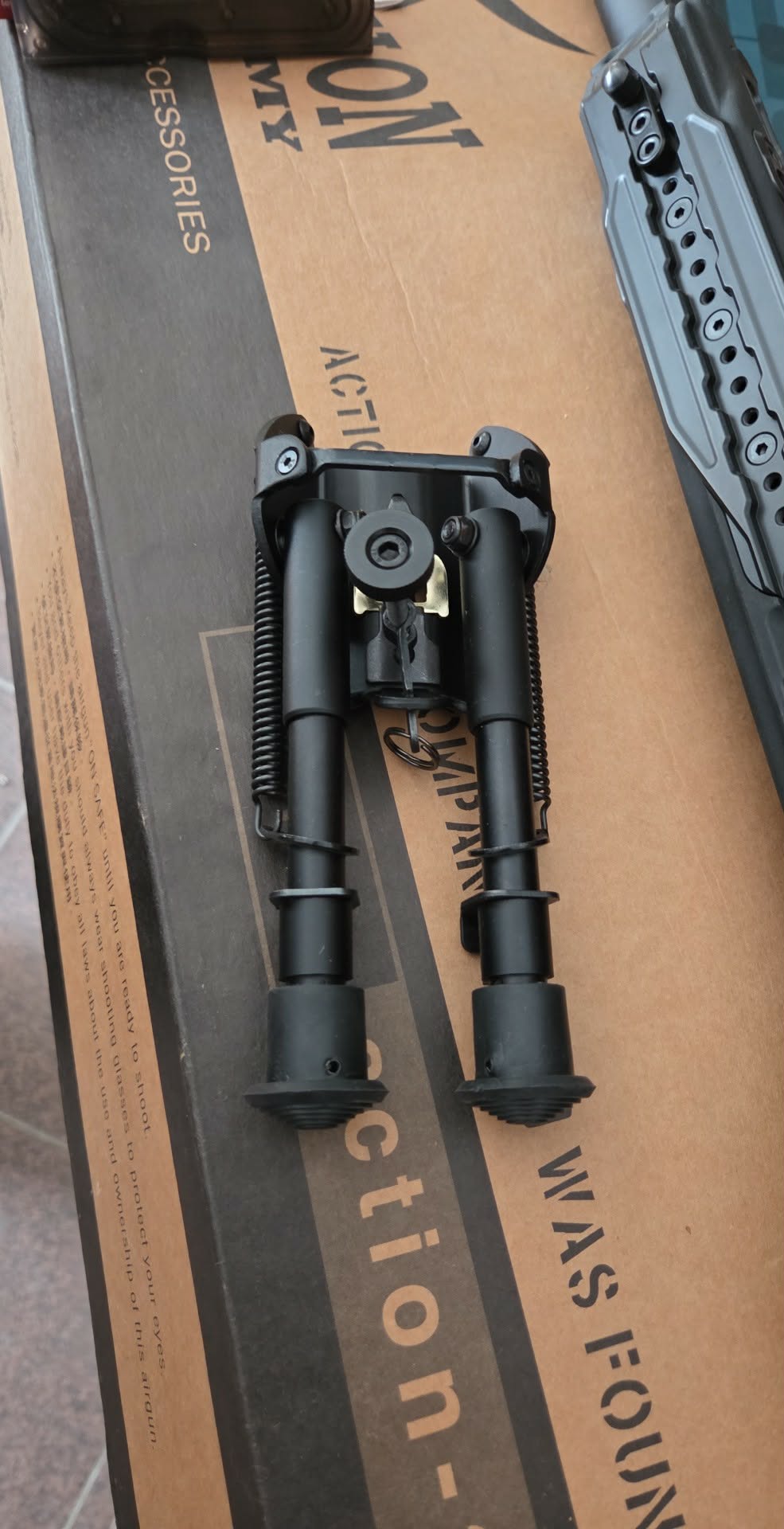 AAC-T10 Po serwisie u Dextera ma modach Barta