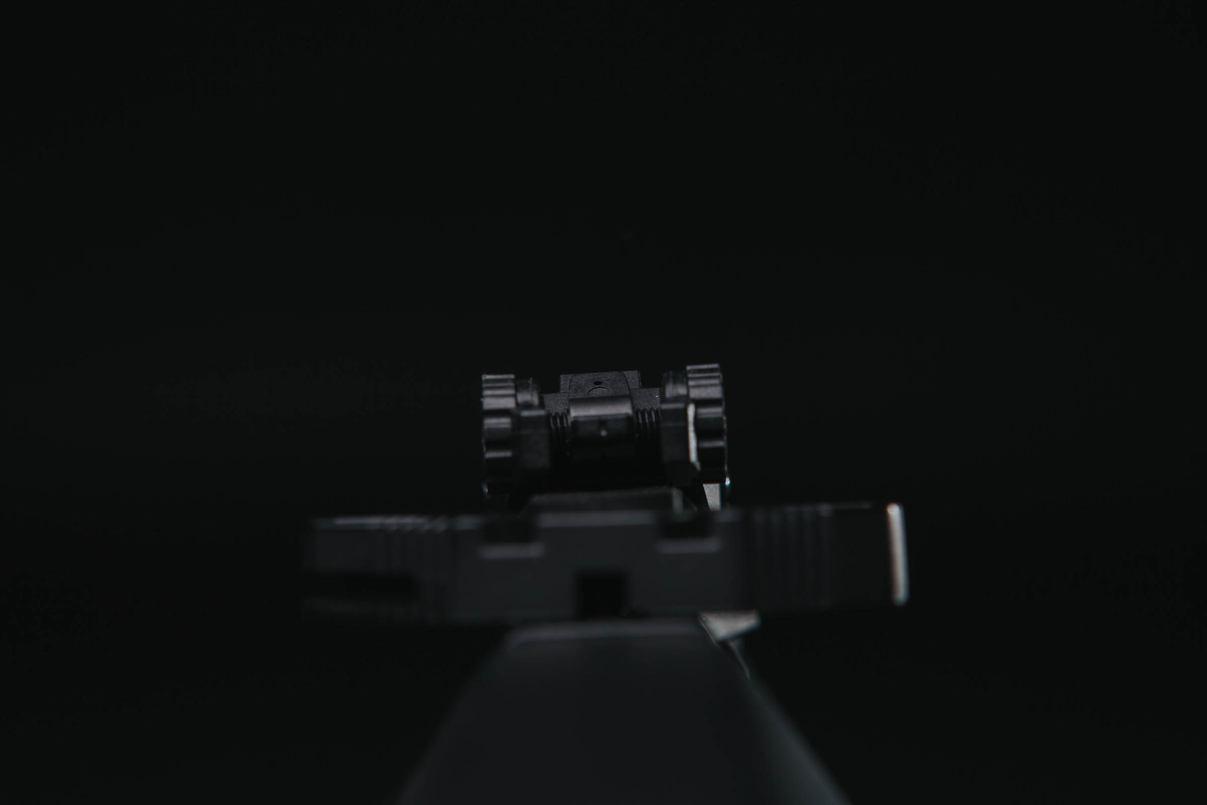 Double Eagle M904G Honey Badger z zewnątrz