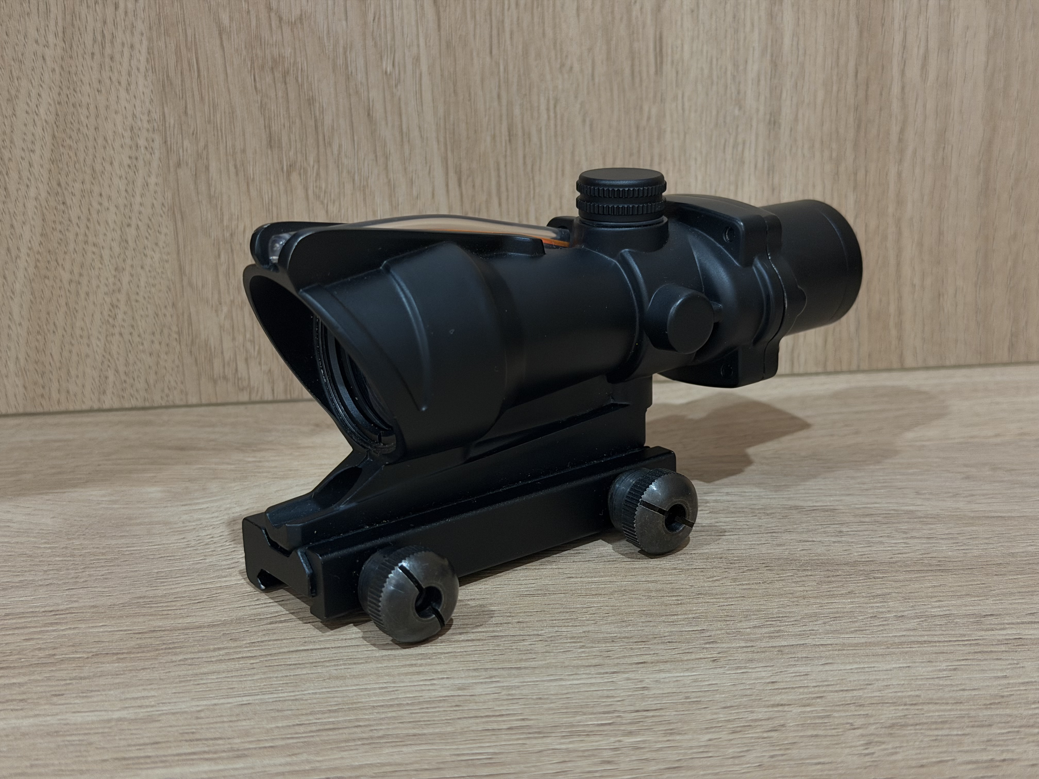 Celownik optyczny (luneta) Bestsight 4x32 ACOG