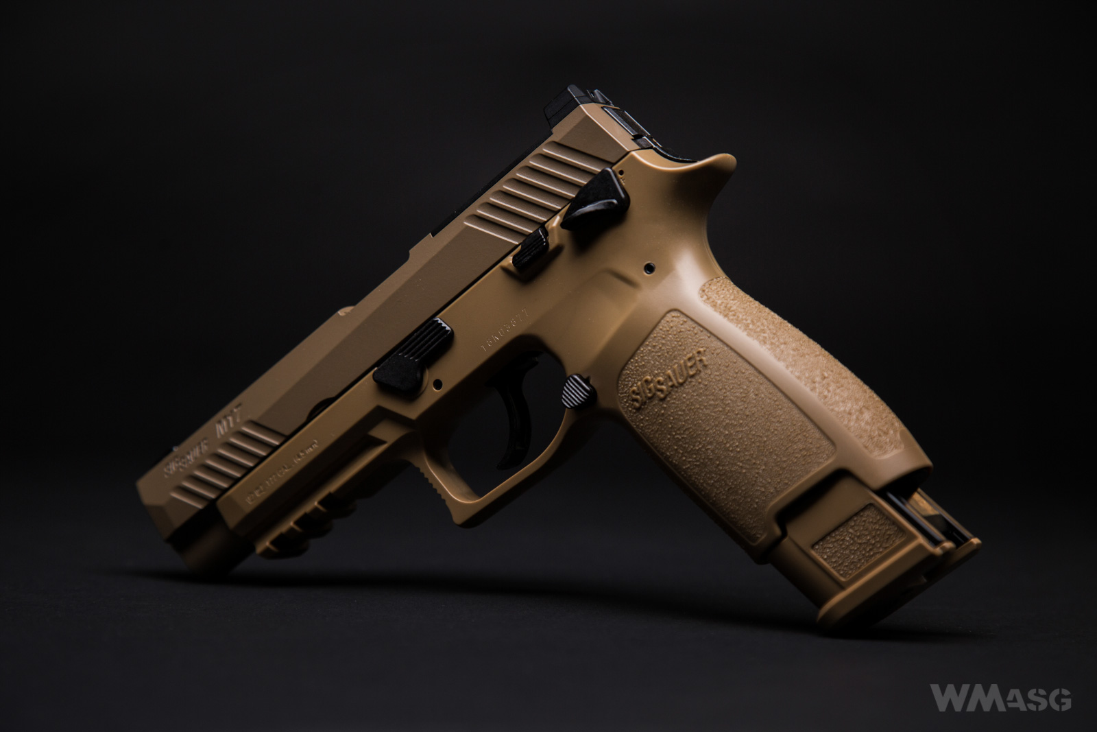 SIG SAUER M17 CO2
