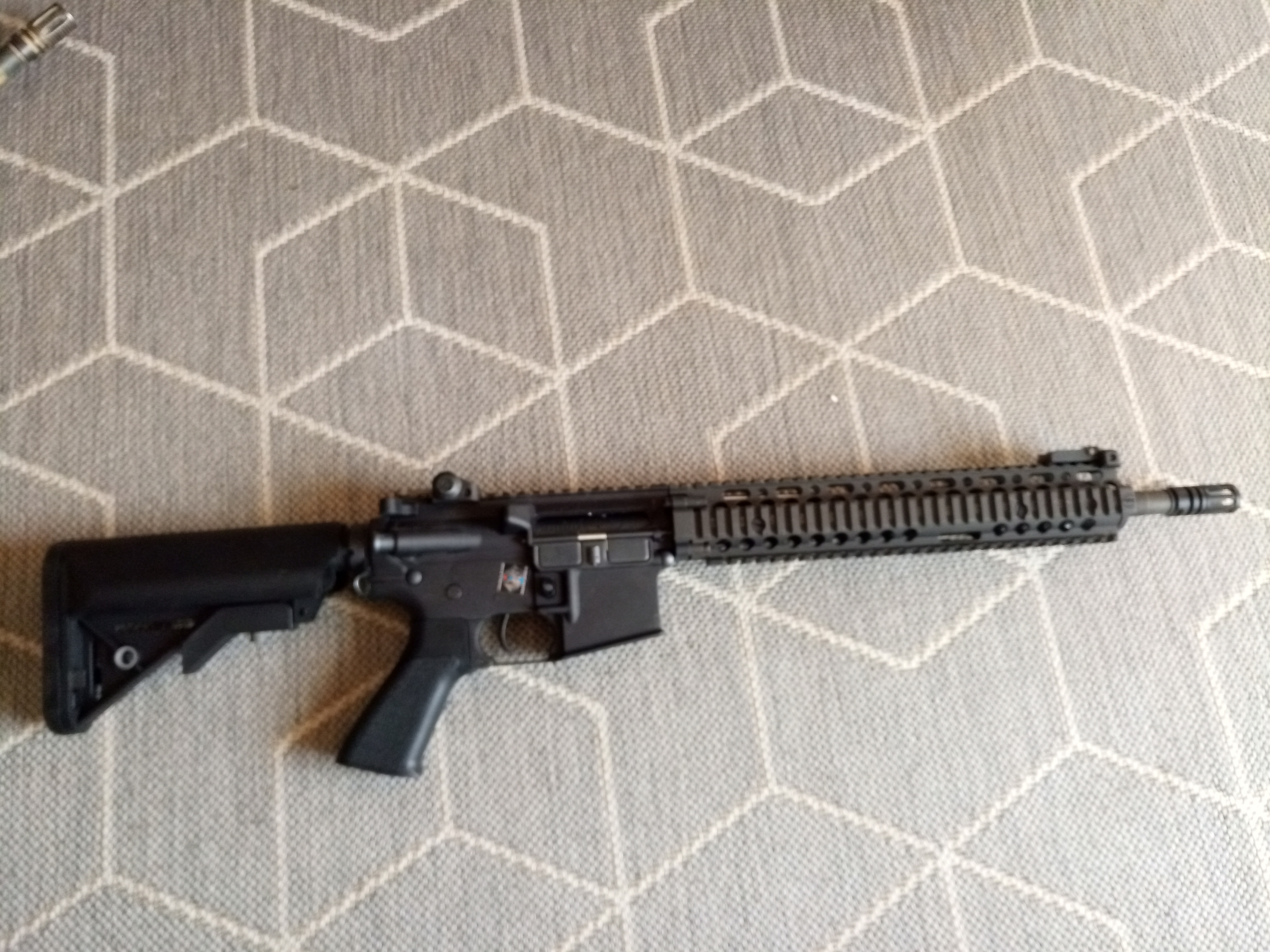 3 repliki m4 E&L