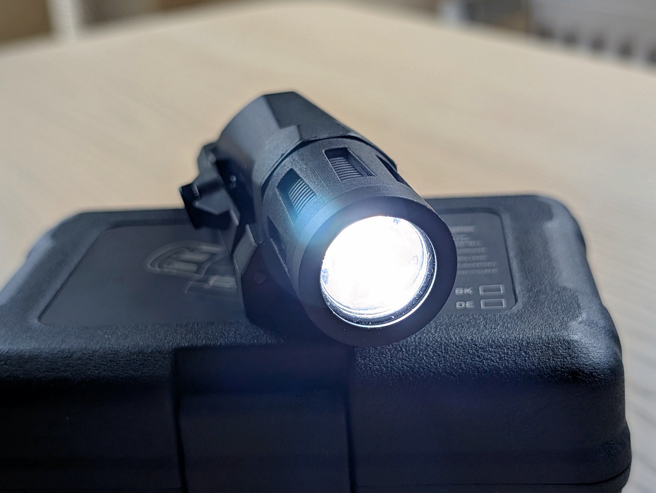 Latarka taktyczna Inforce WML-G2 400LM replika
