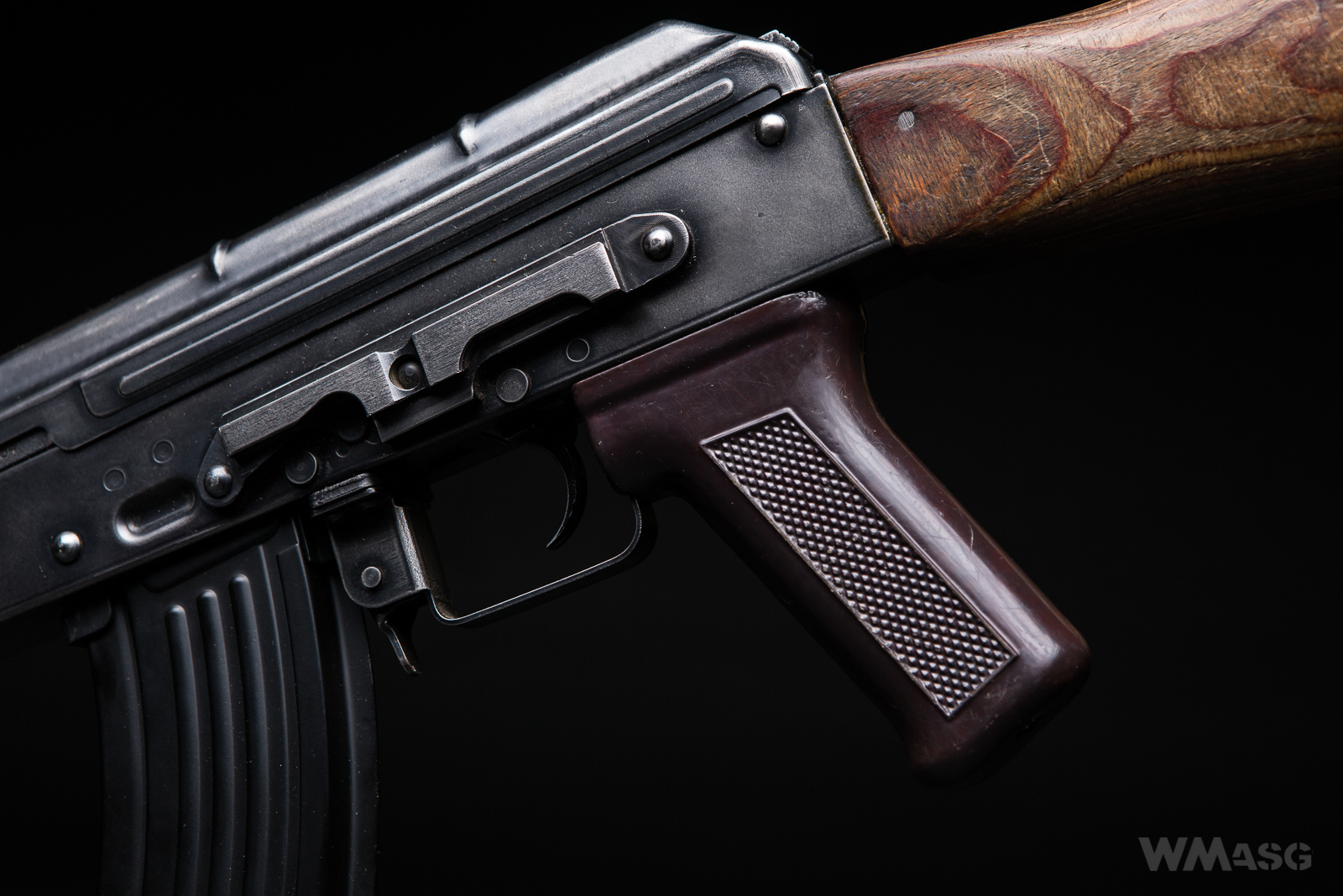 AKM G&G (z AIMS)