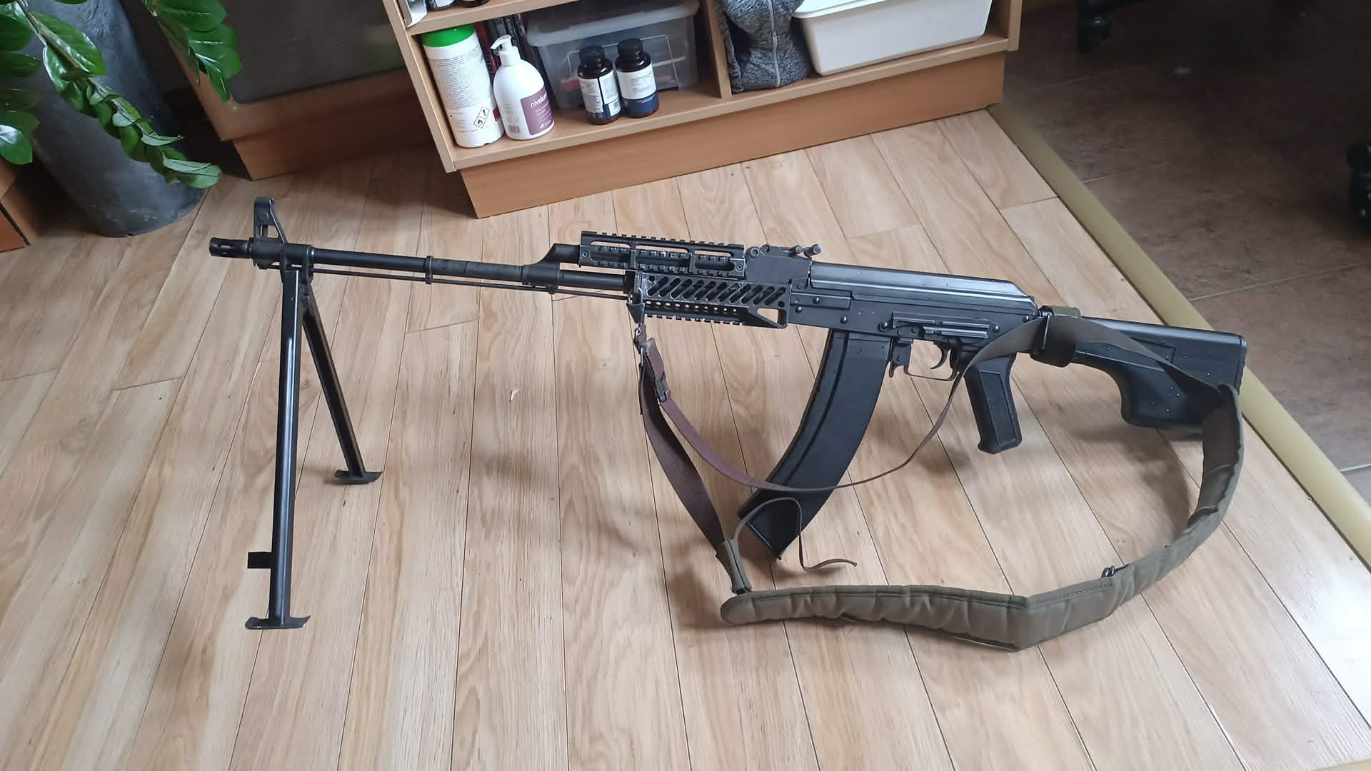Sprzedam replikę RPKS74MN NV z ris Zenit