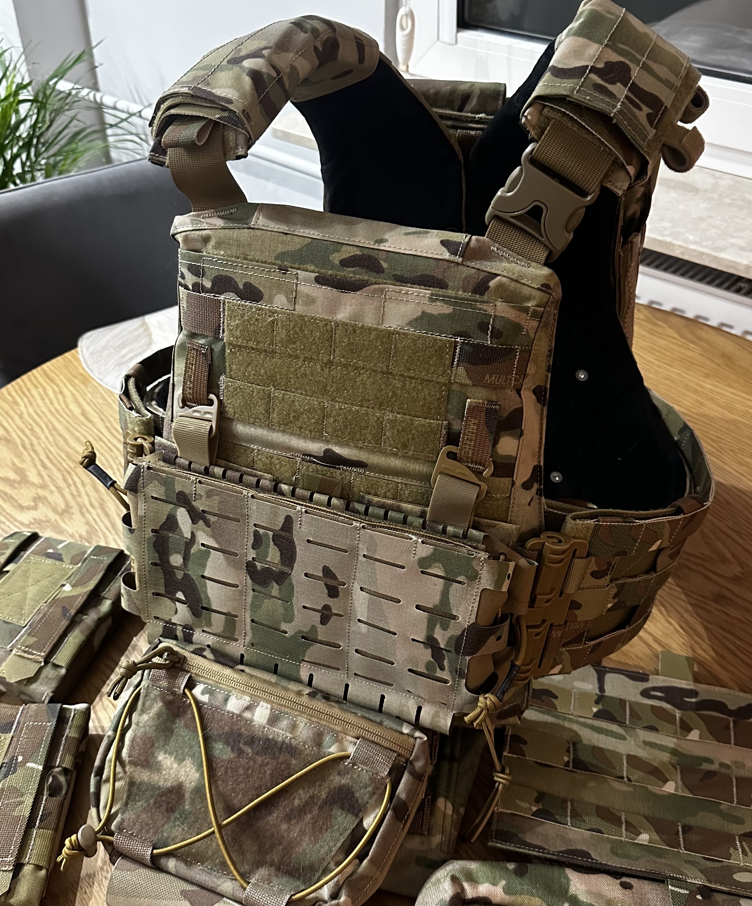 Crye precision avs mbav shekkin harness L devgru CAG Jpc spc