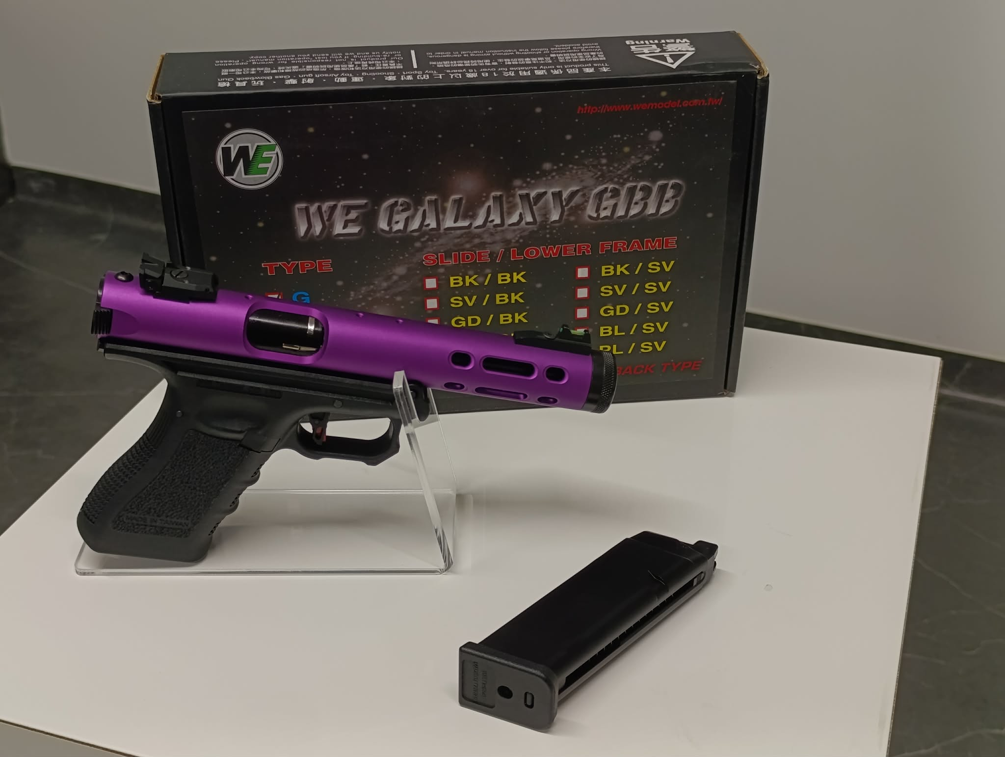 Replika WE Galaxy fioletowa