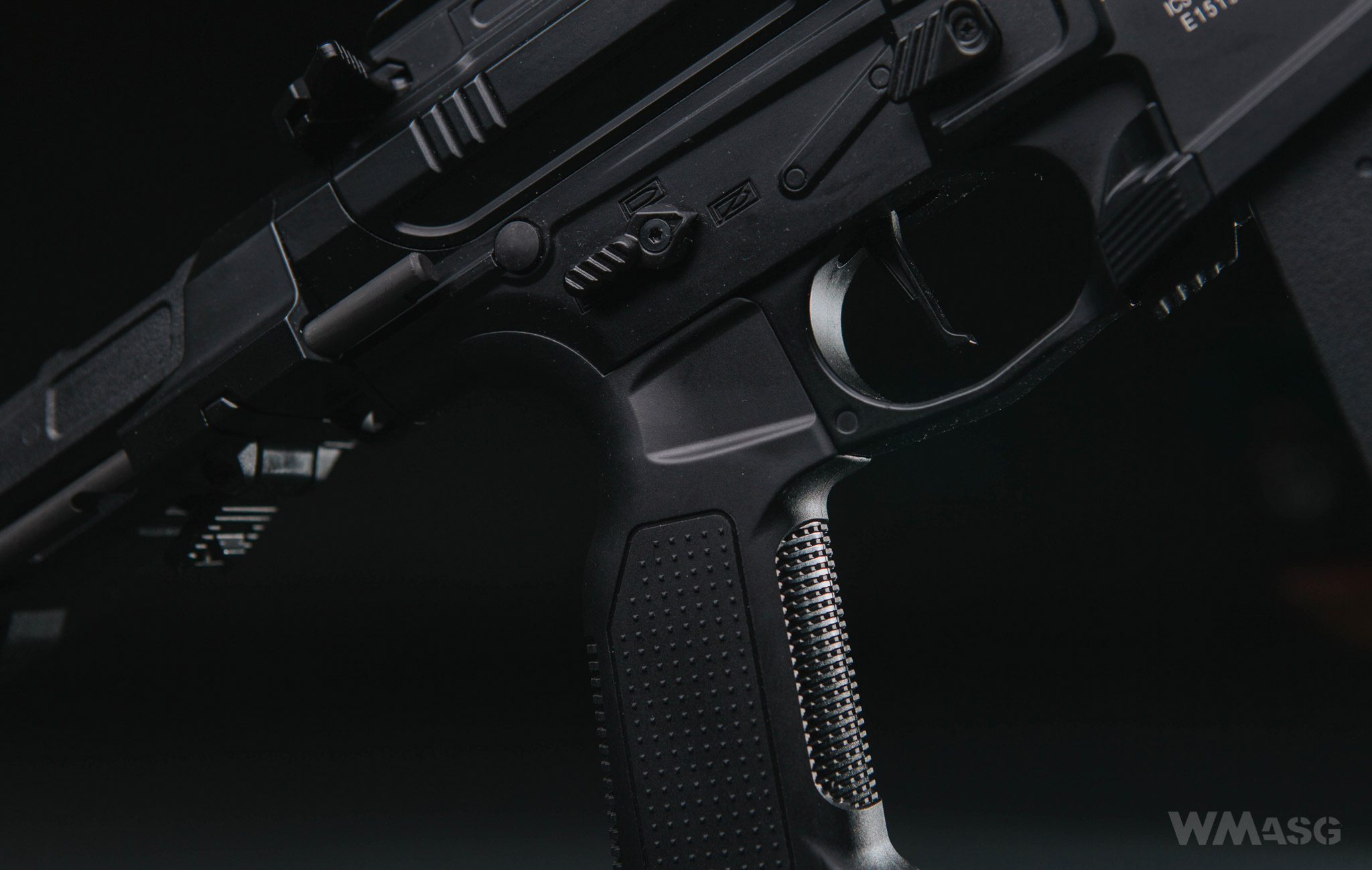 ICS CXP-MARS PDW9 z zewnątrz
