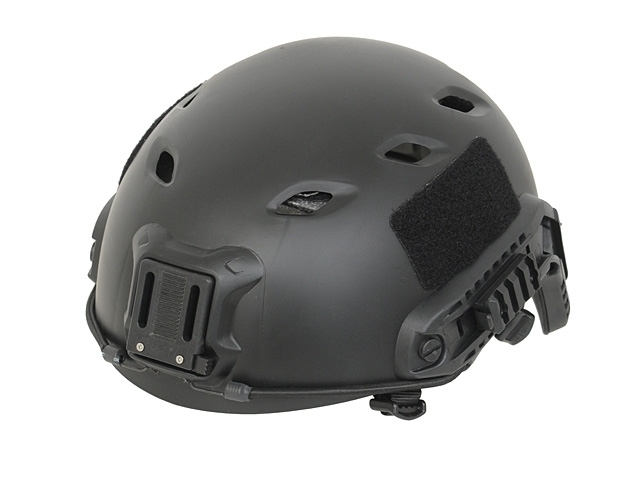 Nowe kaski Emerson Gear