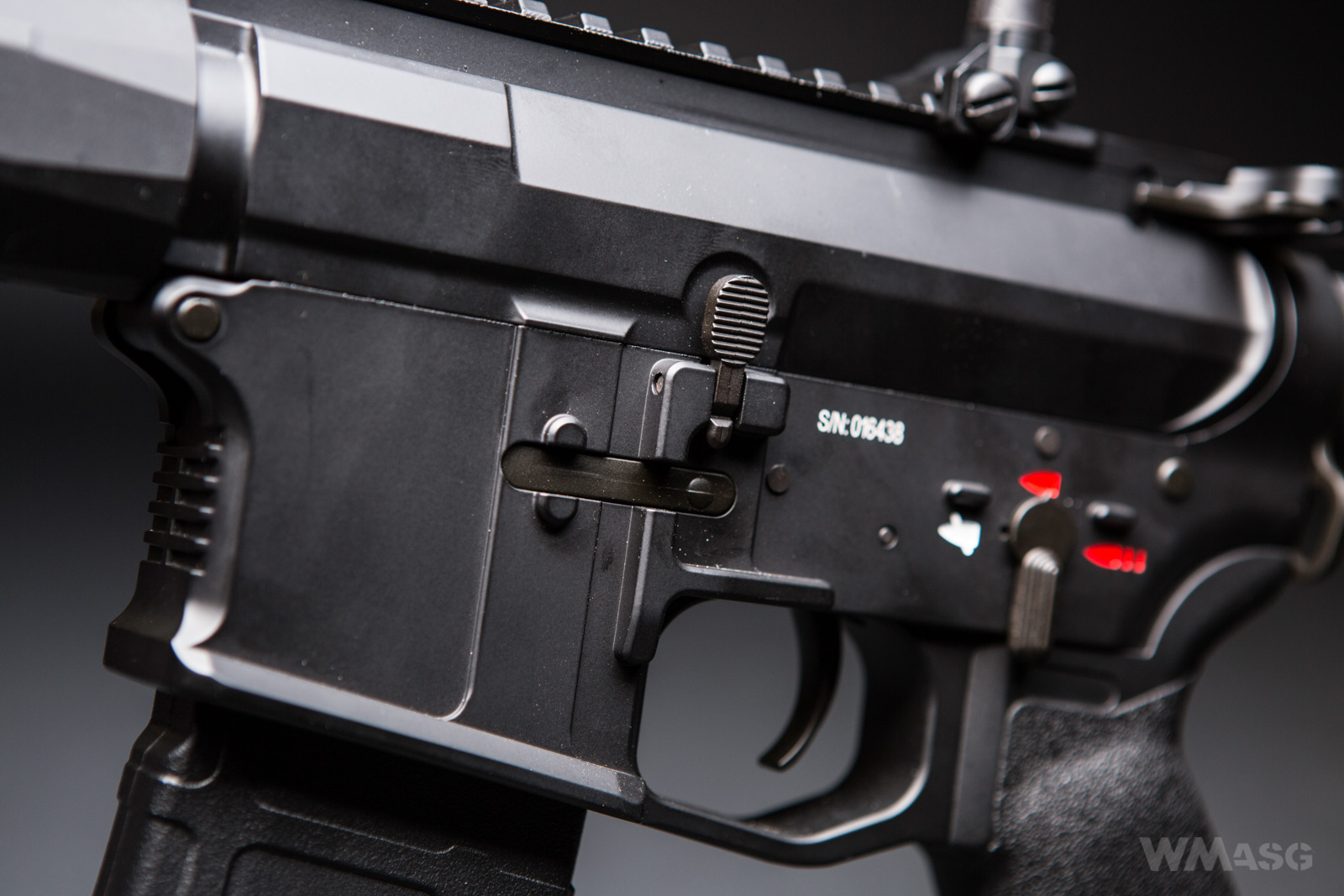 Cyma CM.097B - z zewnątrz