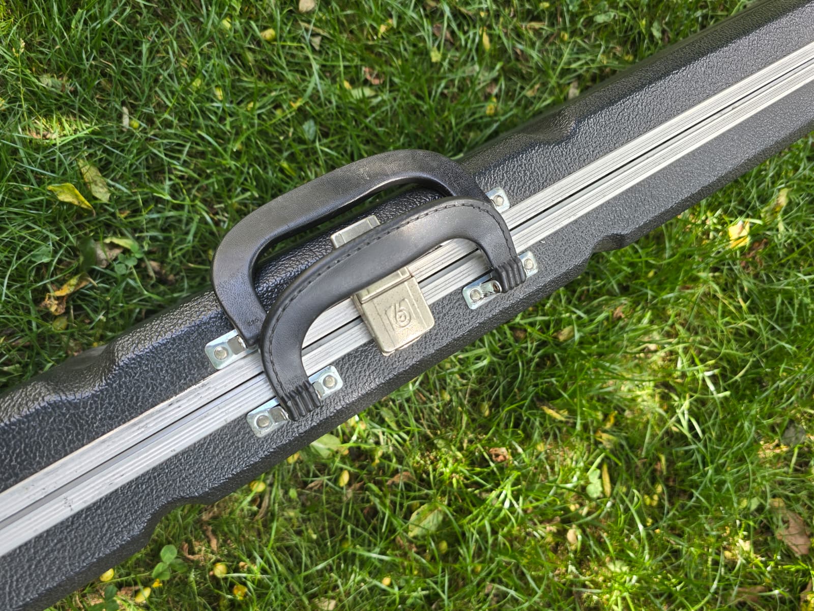 Walizka transportowa na broń długą / repliki ASG – 132 cm, sztywna, z pianką