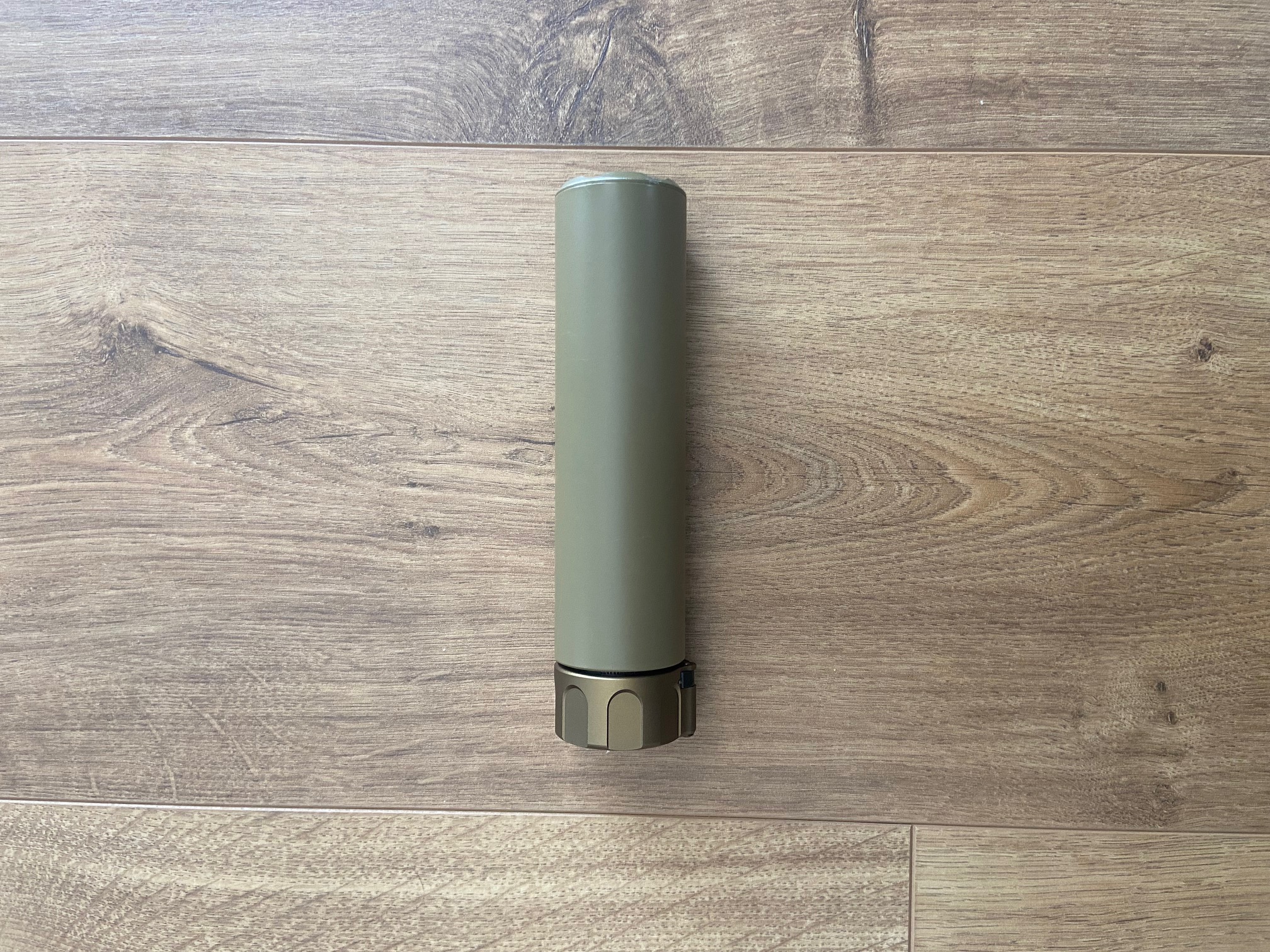 Tłumik dźwięku USSOCOM 5.56 SPITFIRE podświetlający kulki - Tan [5KU]