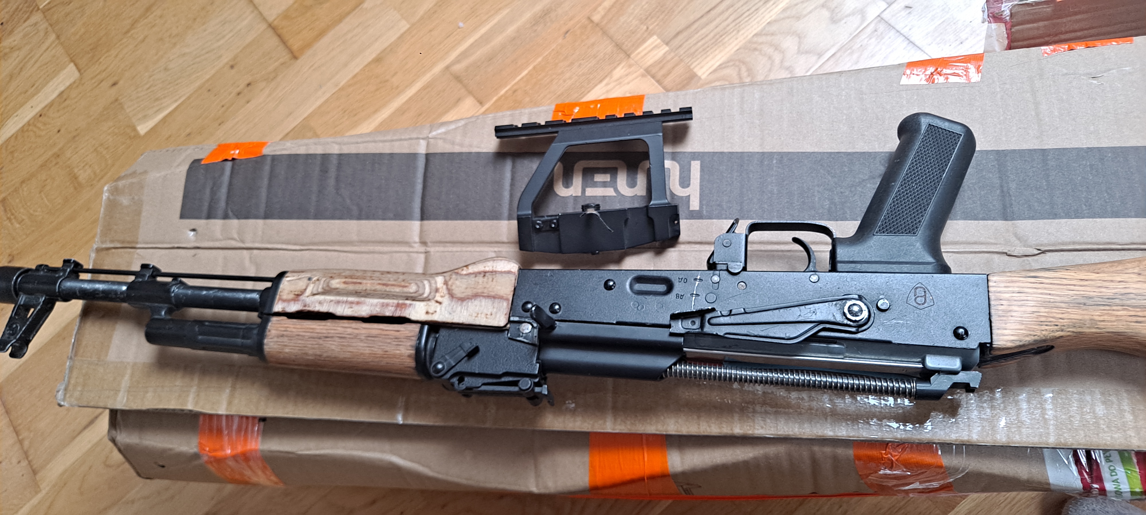 Ak 74 (lct e&l cyma b-boyi)