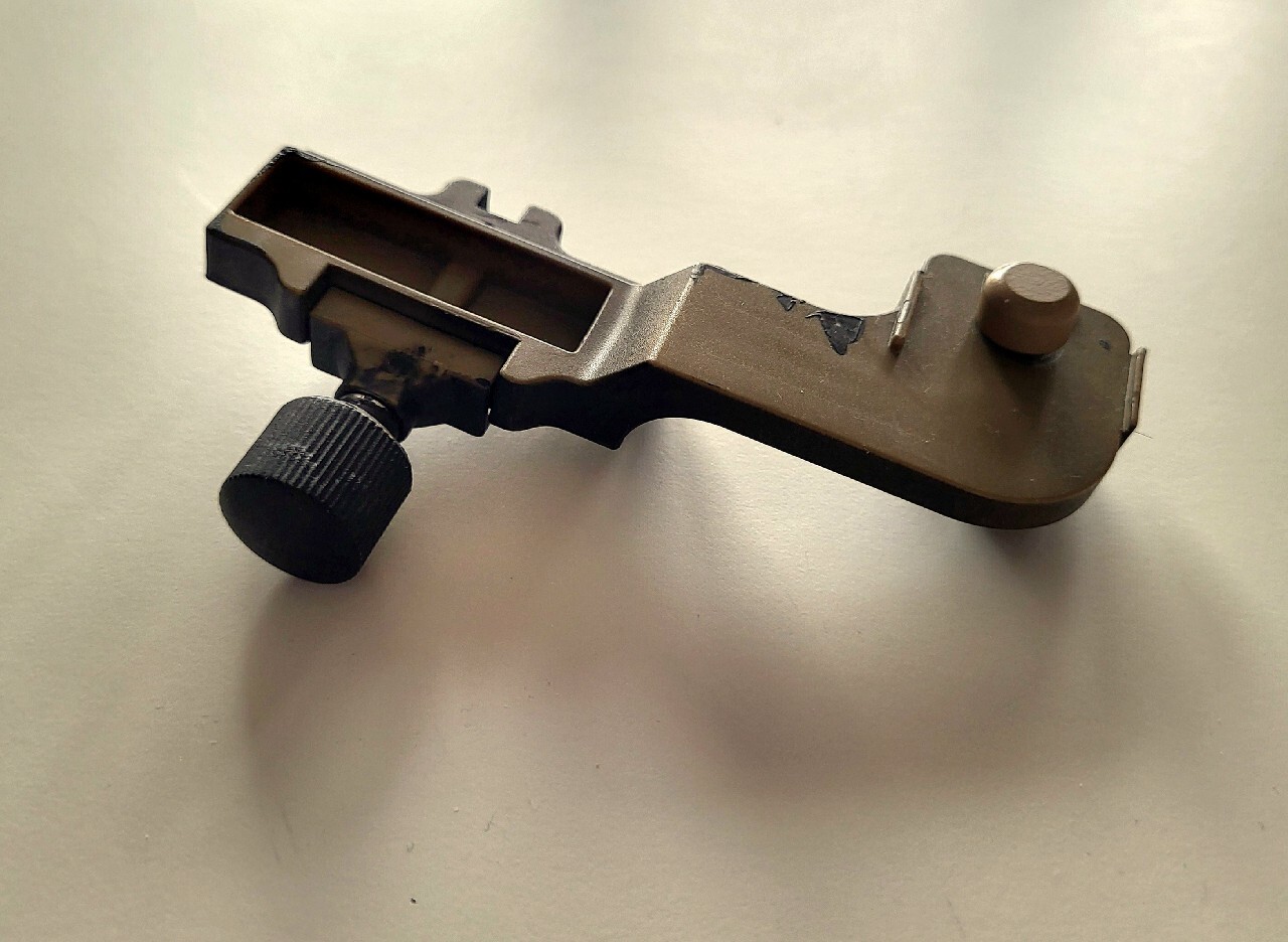 !LICYTACJA BEZ CENY MINIMALNEJ! MONTAŻ RHINO NVG NA HEŁM, NOKTOWIZOR PVS-14 (PVS-7, NOKTOWIZJA)