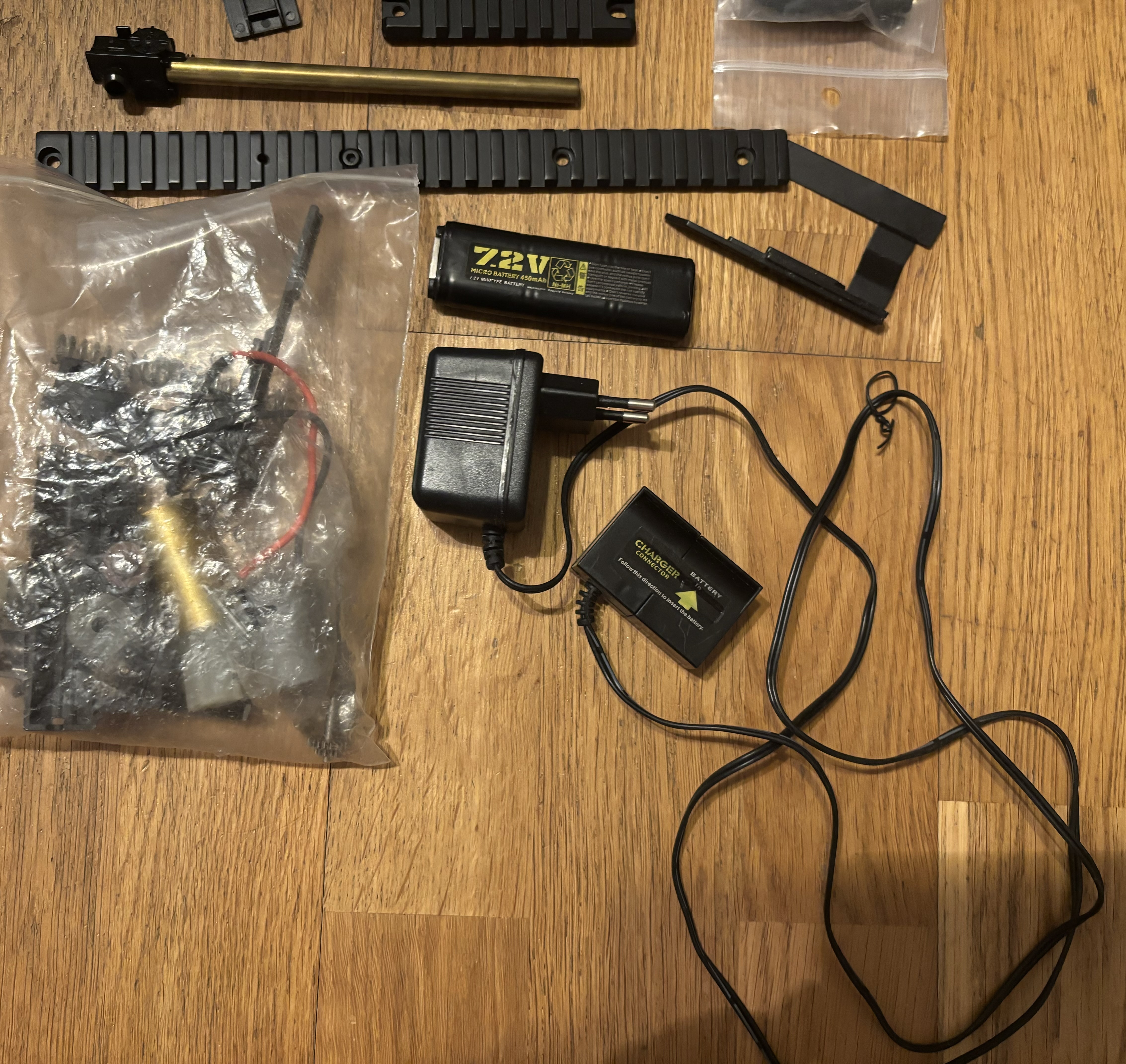 Replika R4 Well (Cena do dogadania)