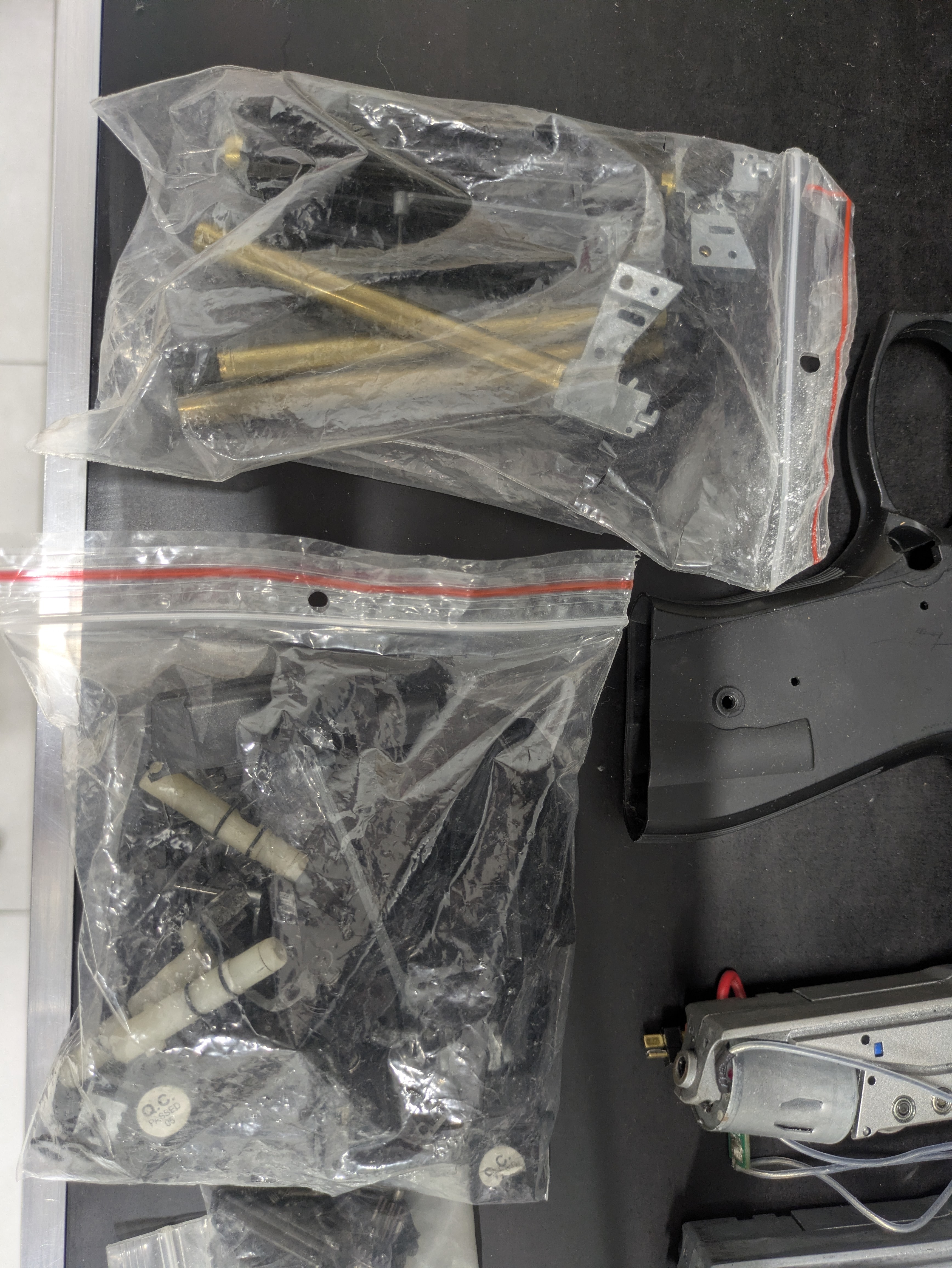 pistolety AEP części