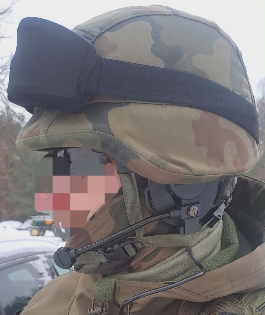 Hełm wz 2005, wz 93, kevlar