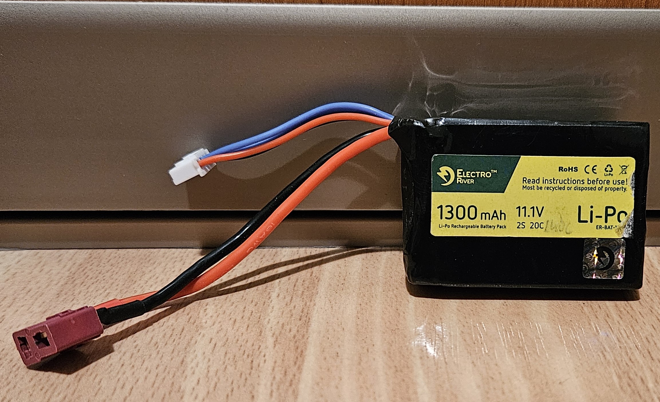 Bateria electro river 11.1v 1300mah 20/40c