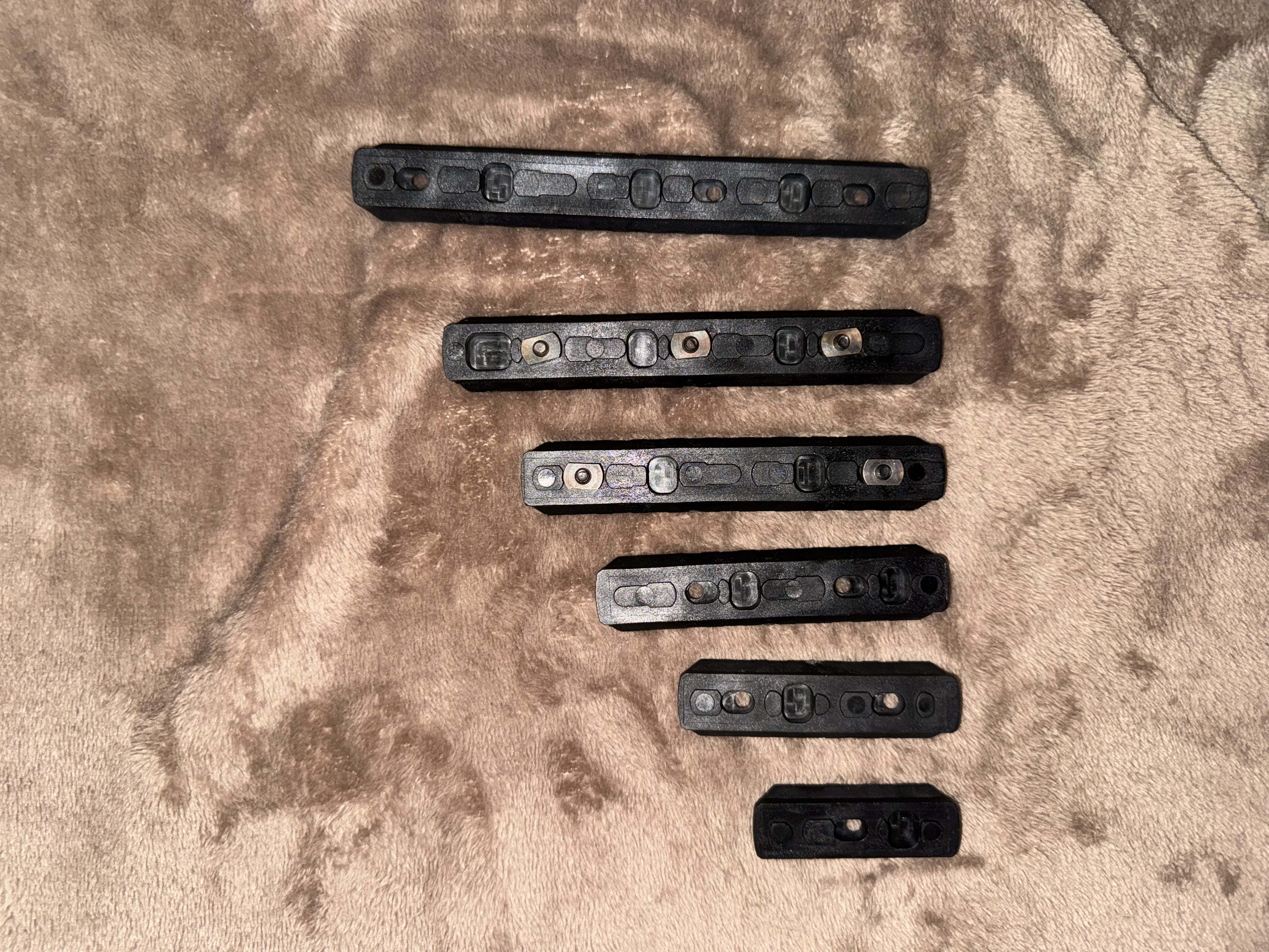 Szyna MLOK-RIS konwersja