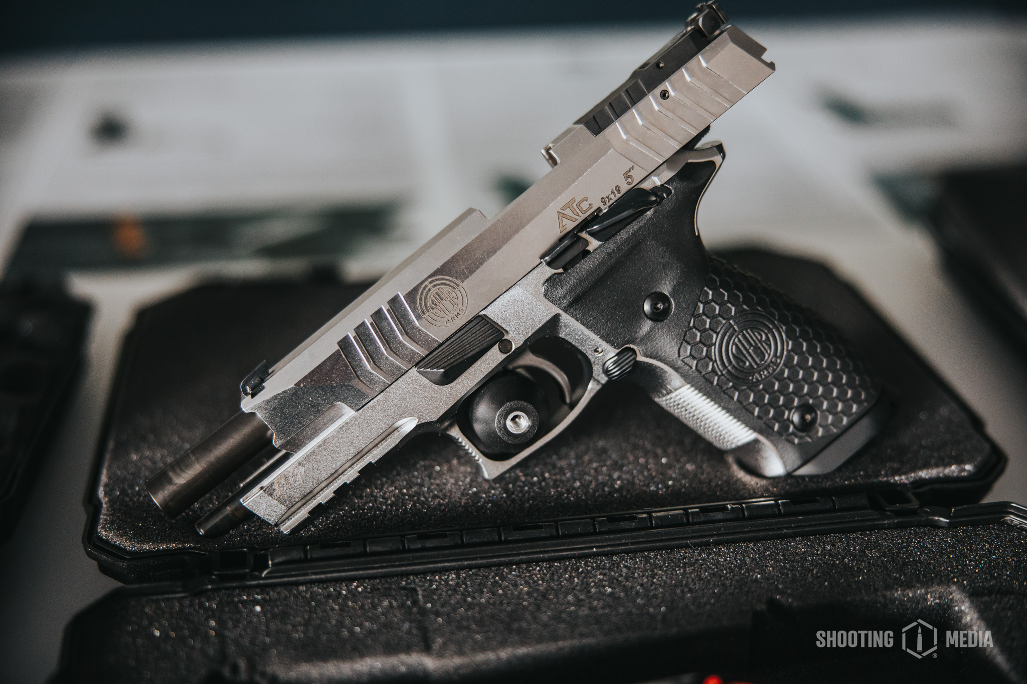 Polska premiera pistoletu Steyr AT