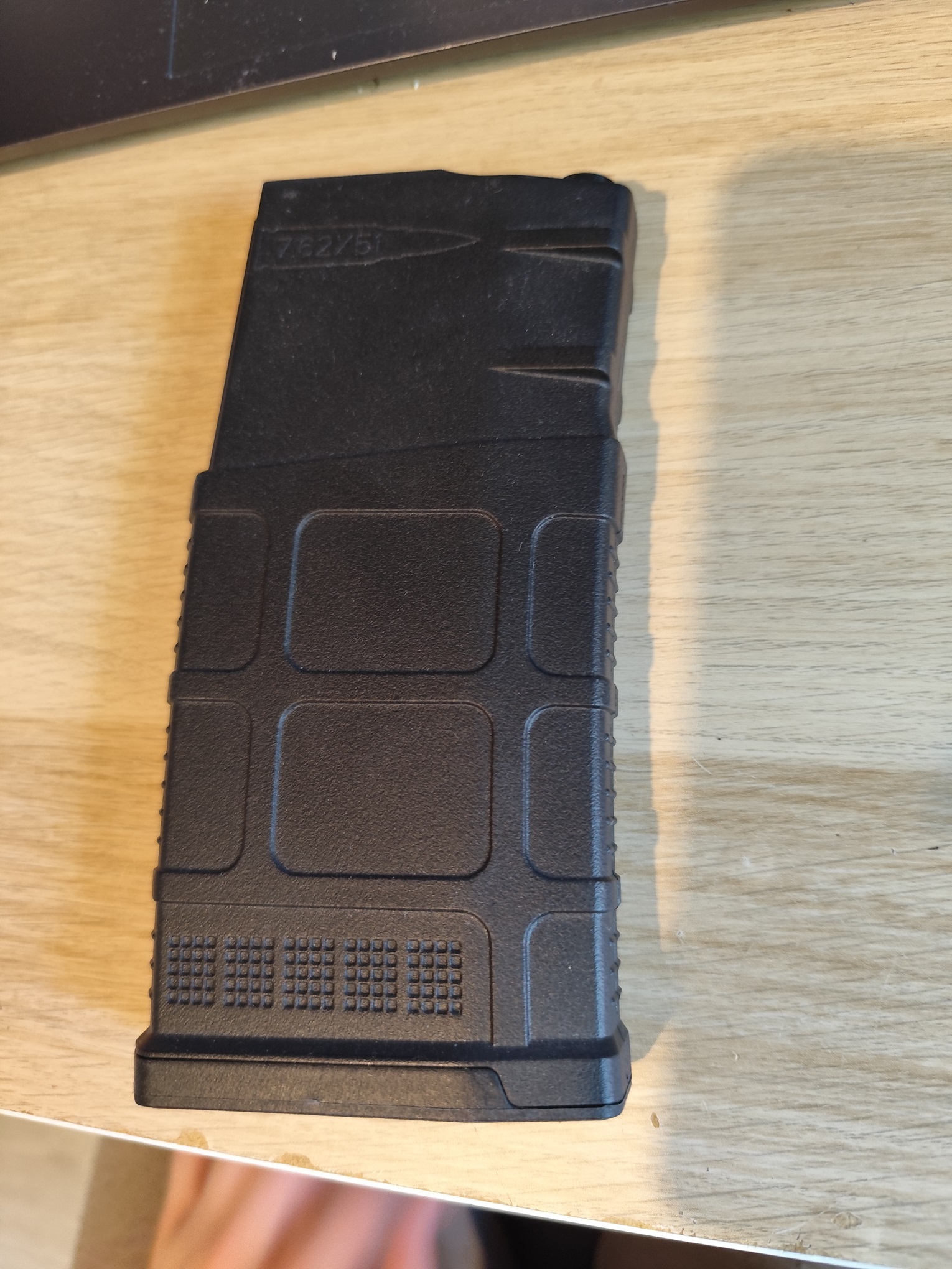 Magazynek Cyma mid cap, SR25