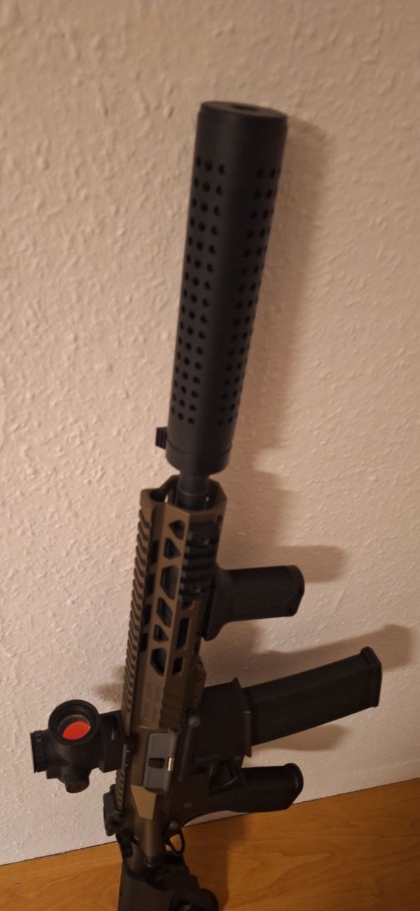 Specna Arms RRA SA-E25 z HALL + zestaw