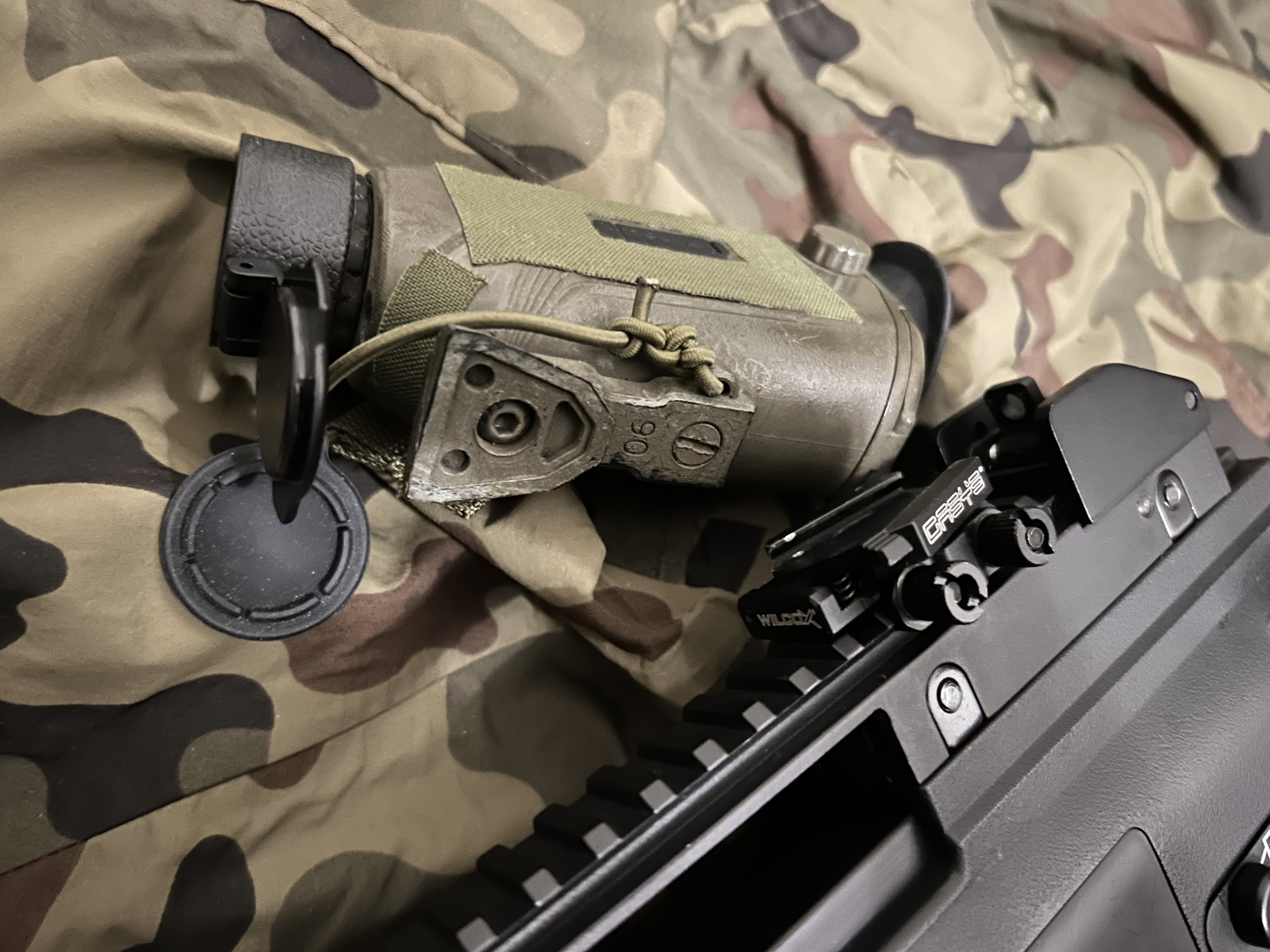 Celownik termowizyjny/monokular termowizja noktowizor