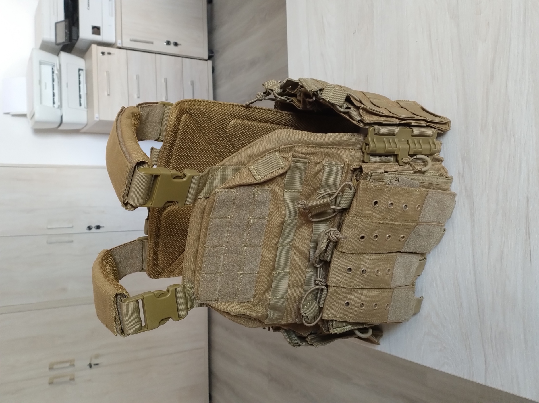Kamizelka taktyczna Plate Carrier MOLLE - różne modele, hurt od 10 szt.