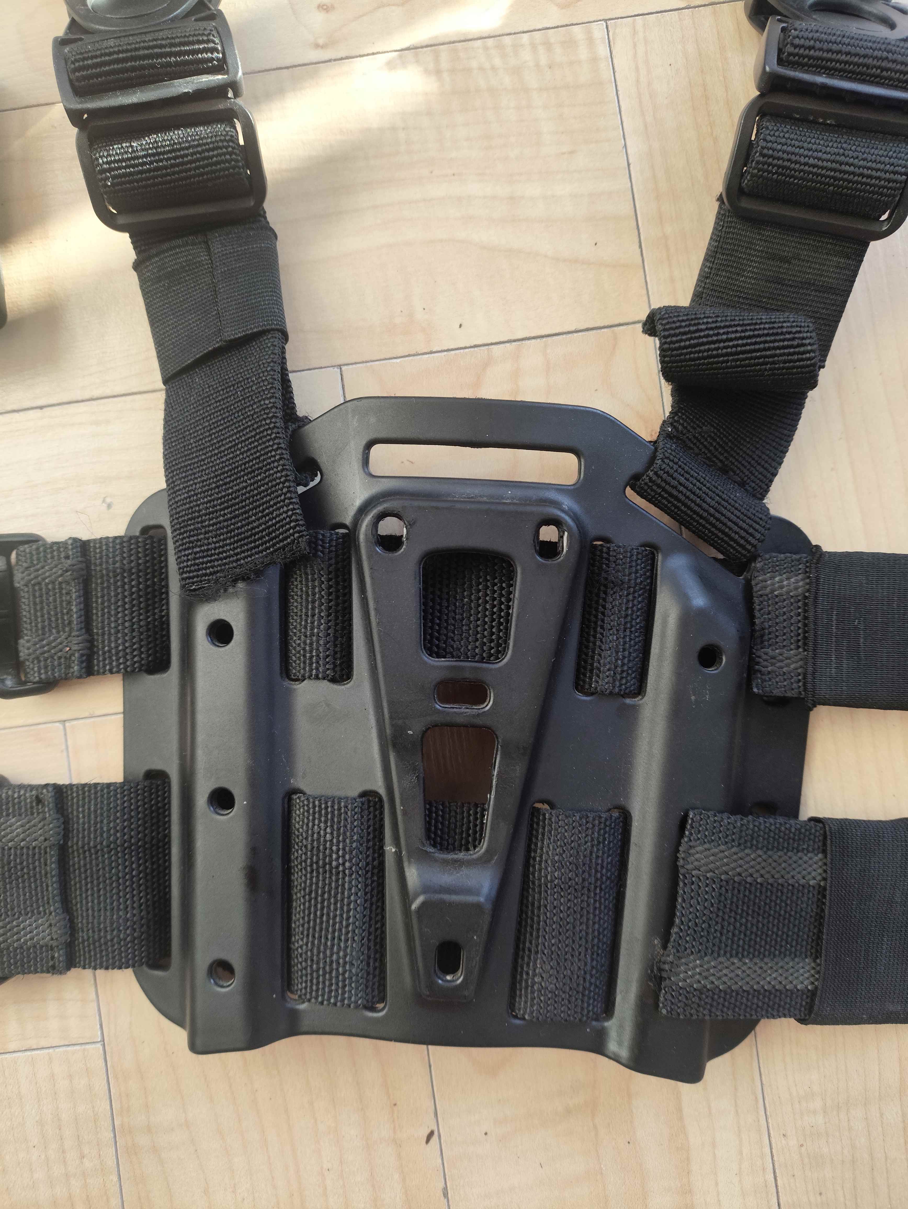Kabura Blackhawk Sherpa Glock 17