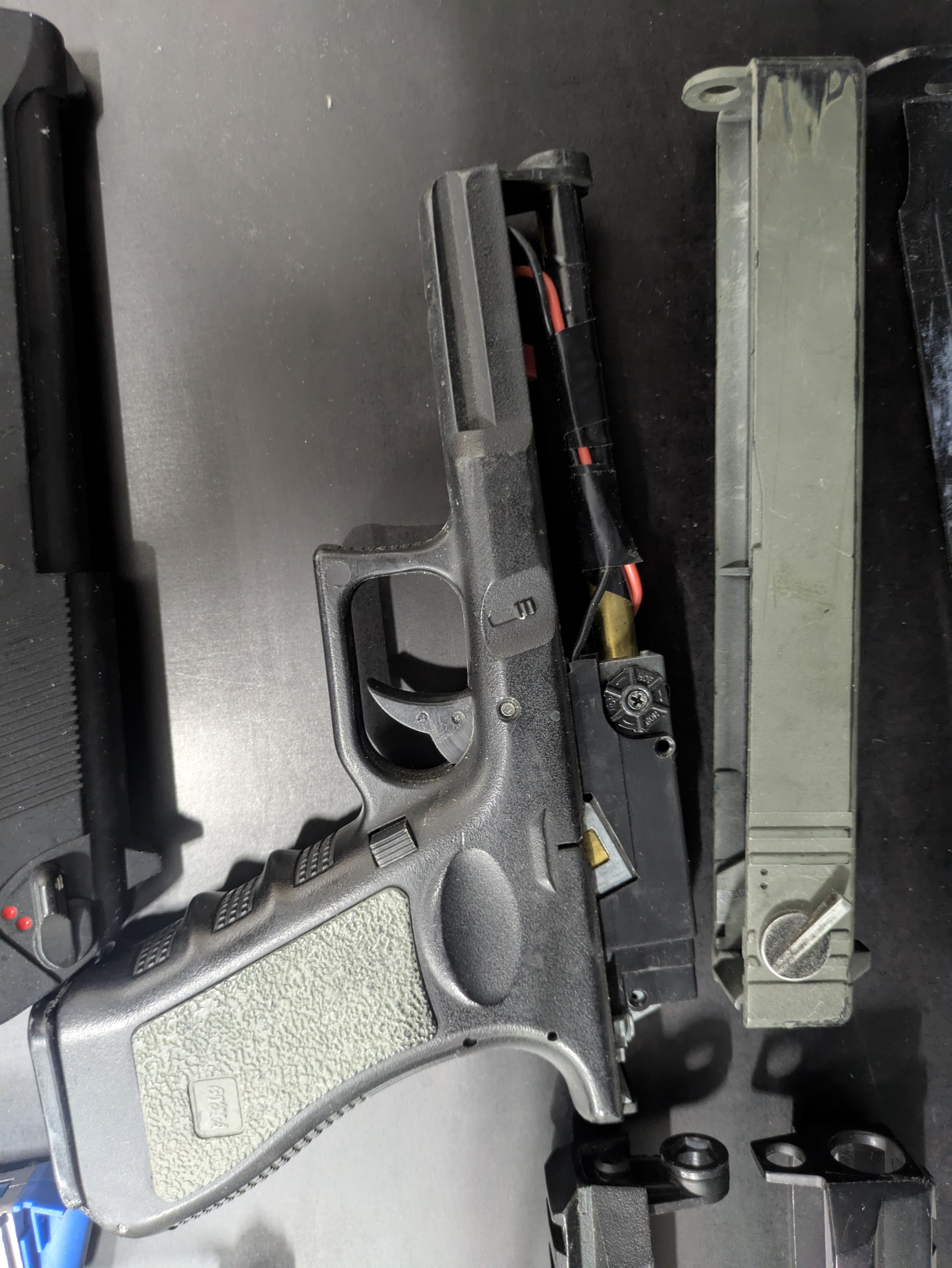 pistolety AEP części