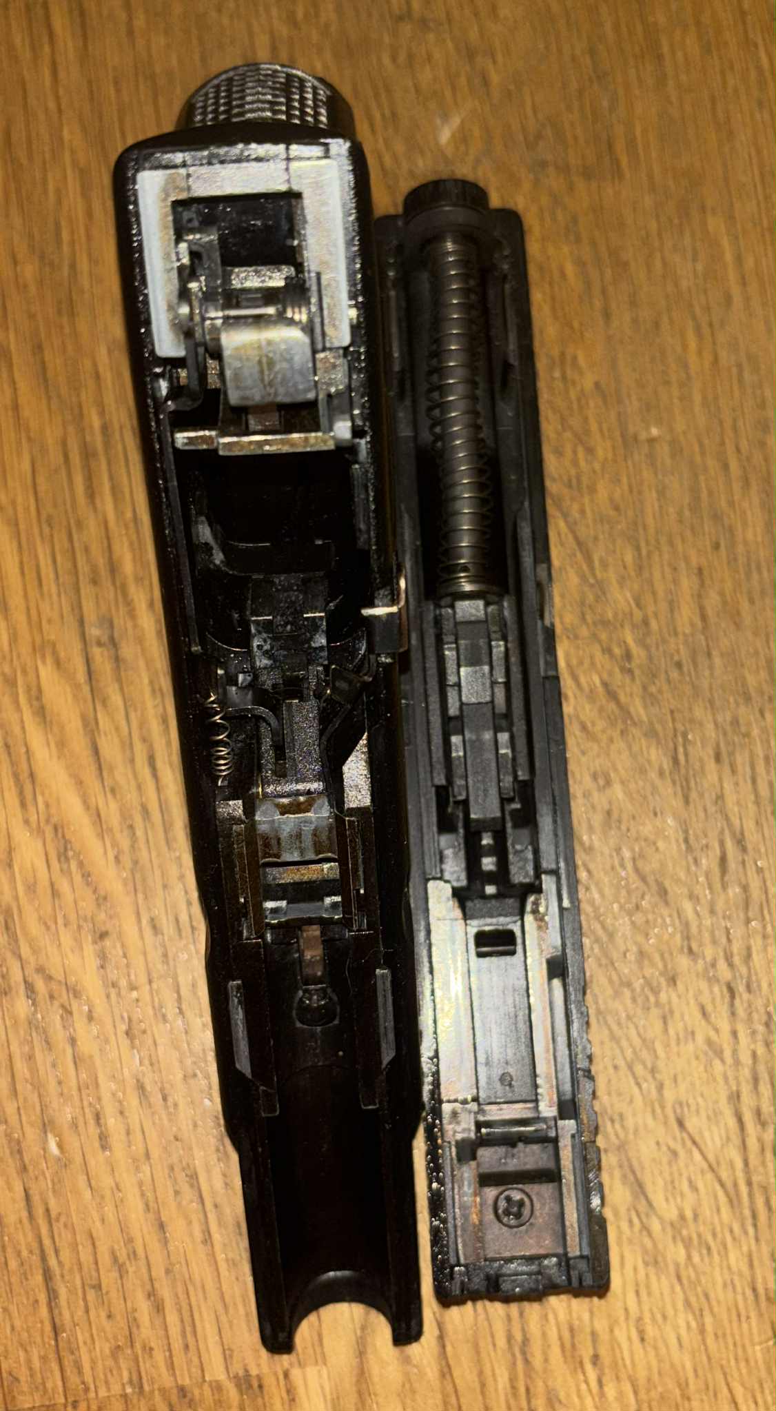 Glock 19+części od firmy Asg (Cena do dogadania) (,,Oddam za grosze")