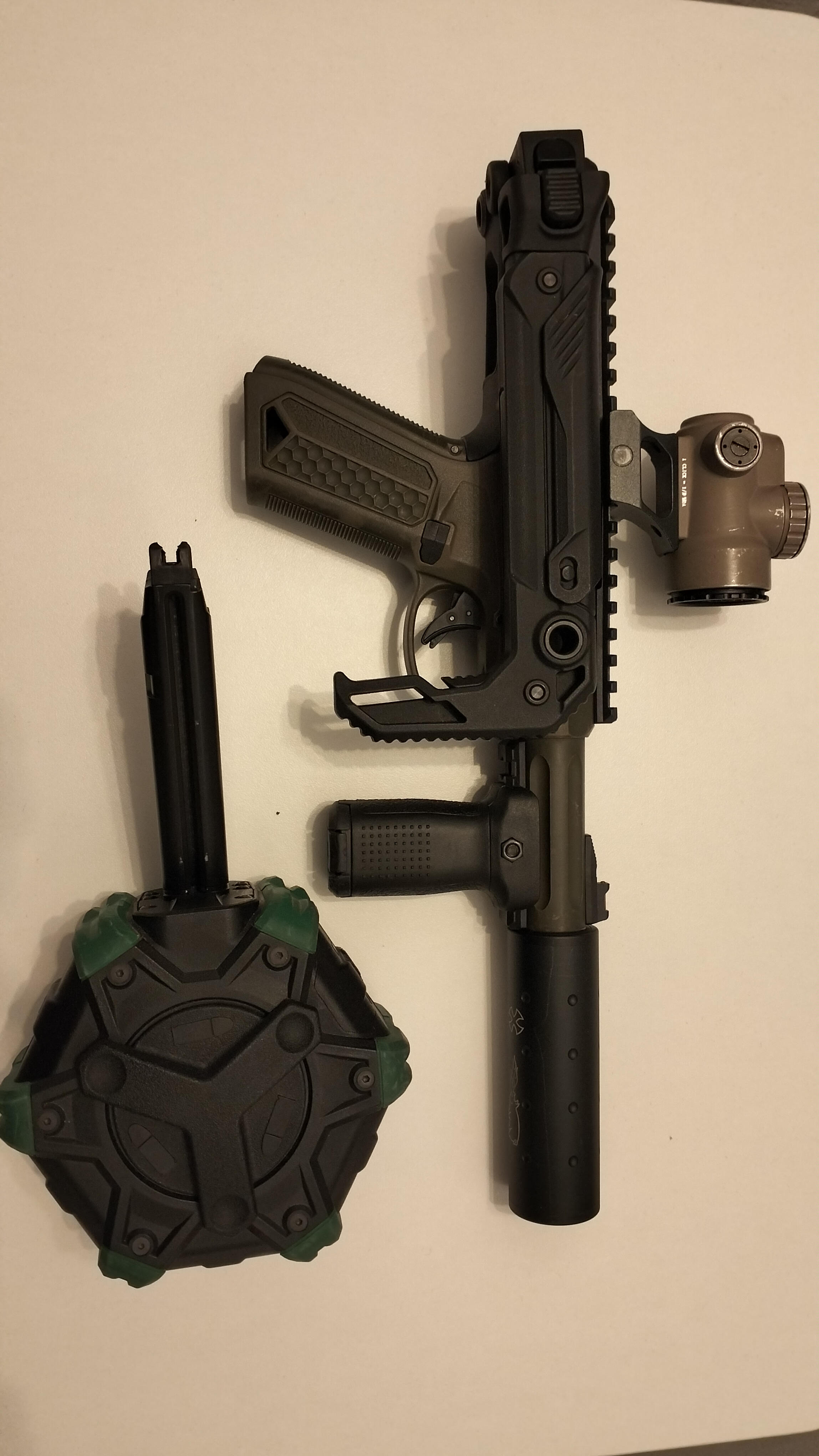AAP 01 + magazynek bębnowy + stalowy hammer set
