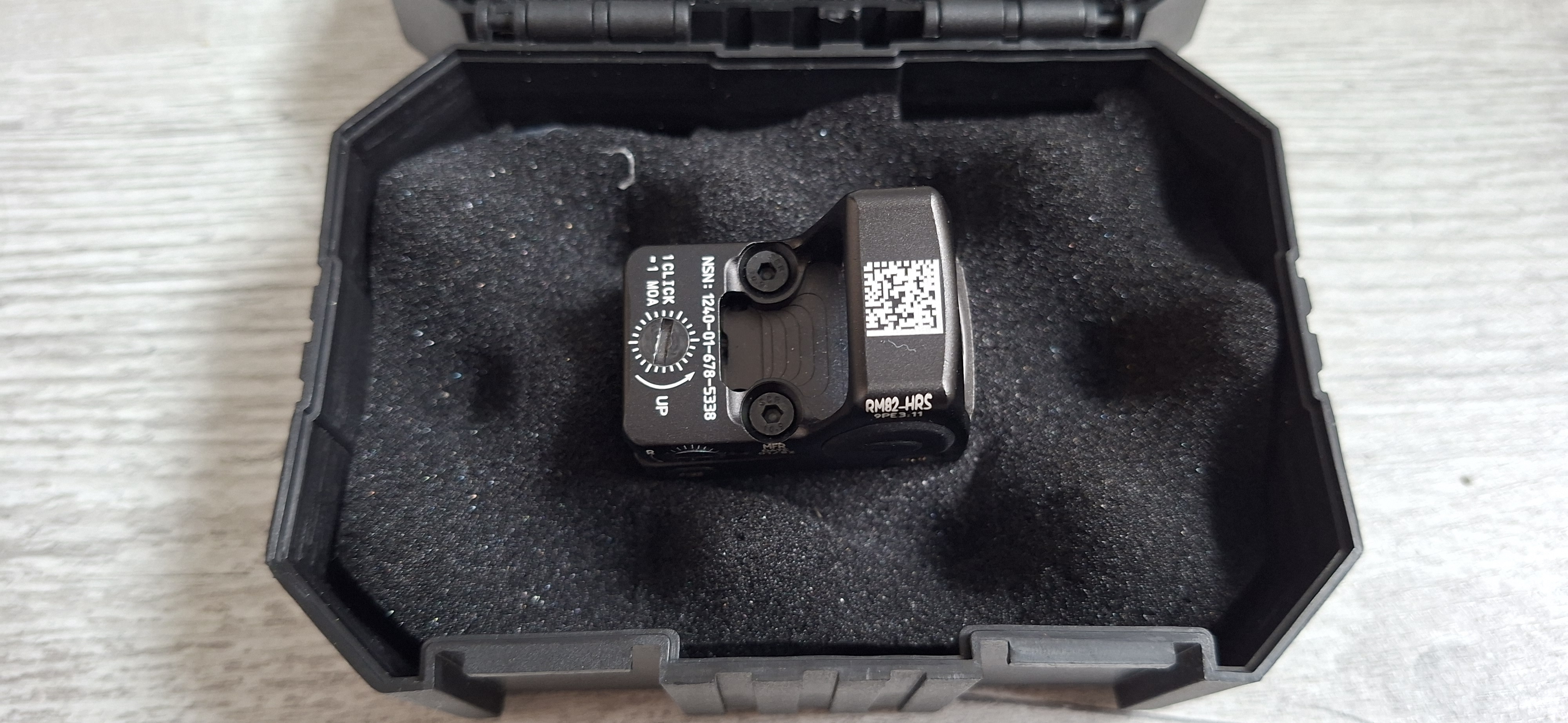 Kolimator RMR Holy Warrior + płytka Glock