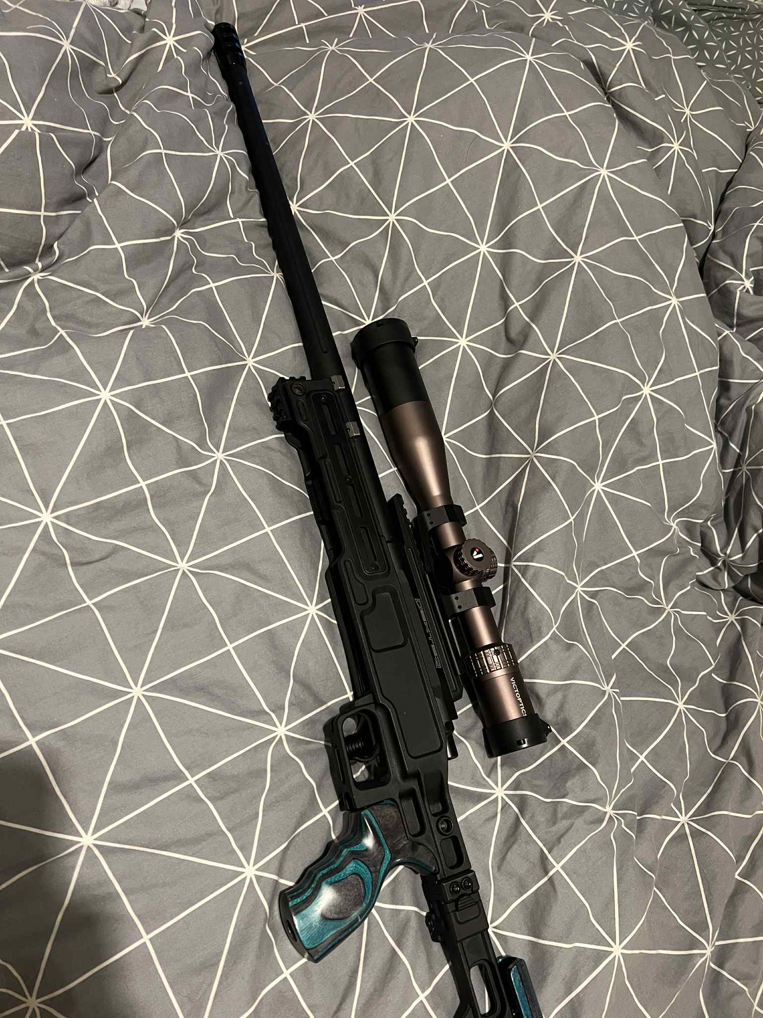 VSR-10 Customowa snajperka od DEXTERA