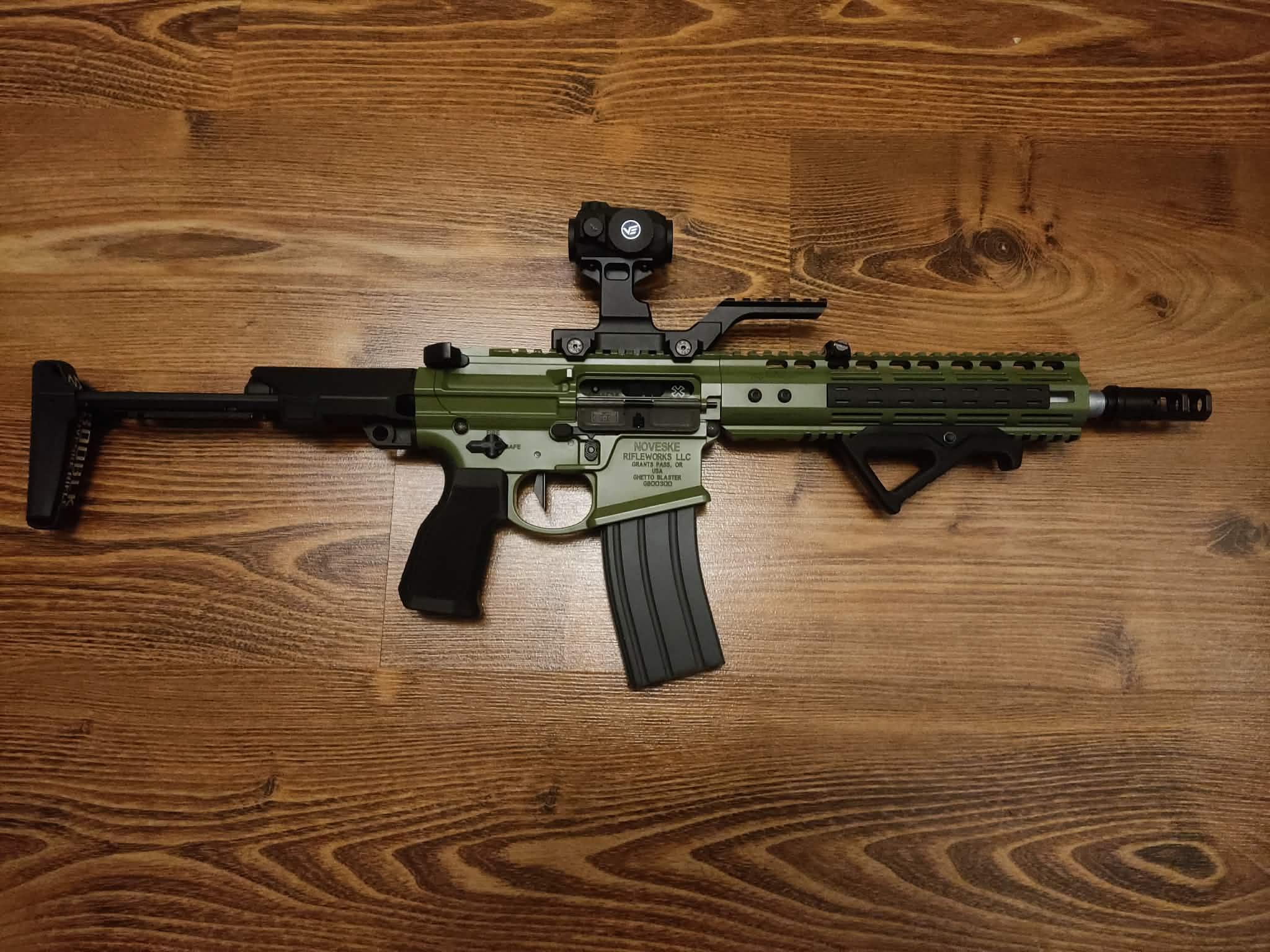 Ghetto Blaster BAZOOKA GREEN, MAXX M4T