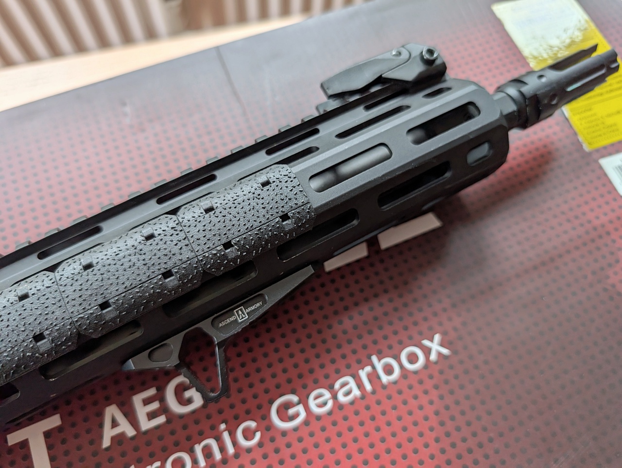 Double Eagle M906B Honey Badger + magazynki + pas + pokrowiec