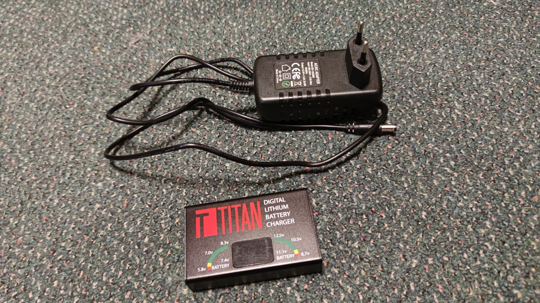 Ładowarka mikroprocesorowa LIPO - TITAN