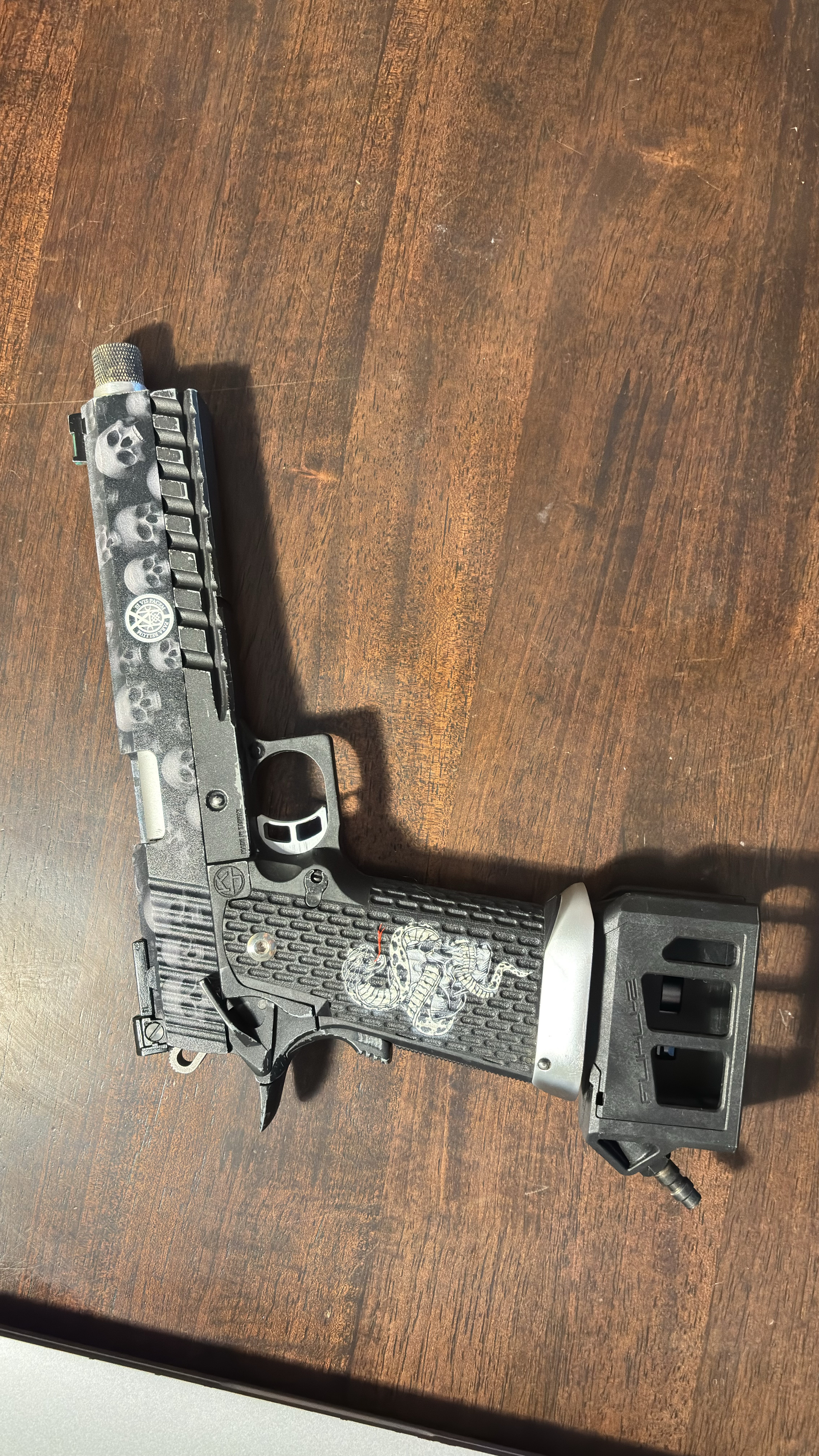 Kp-06 hi-capa 6” z motywem John wick