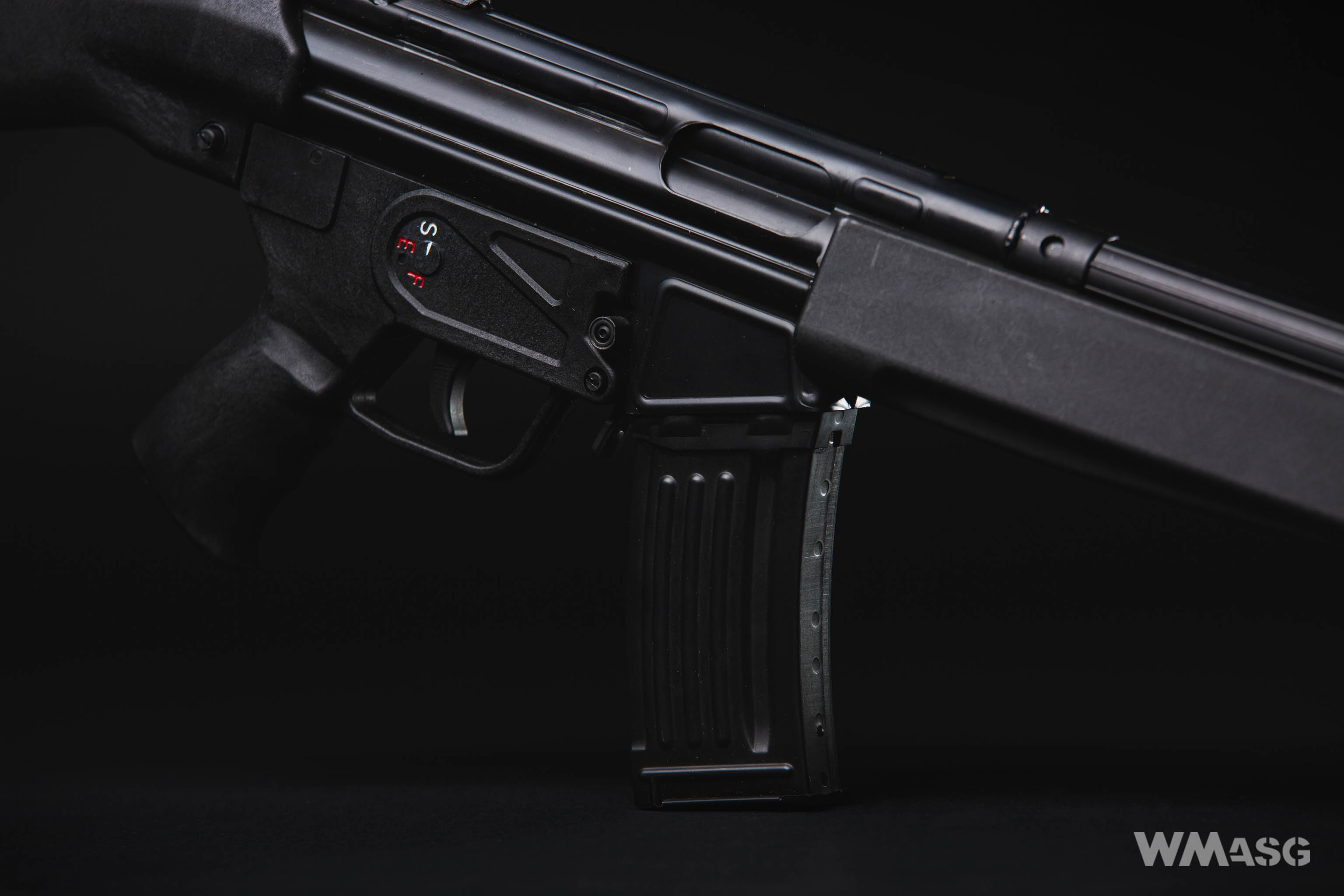 LCT LK-33A2 (HK G33) z zewnątrz