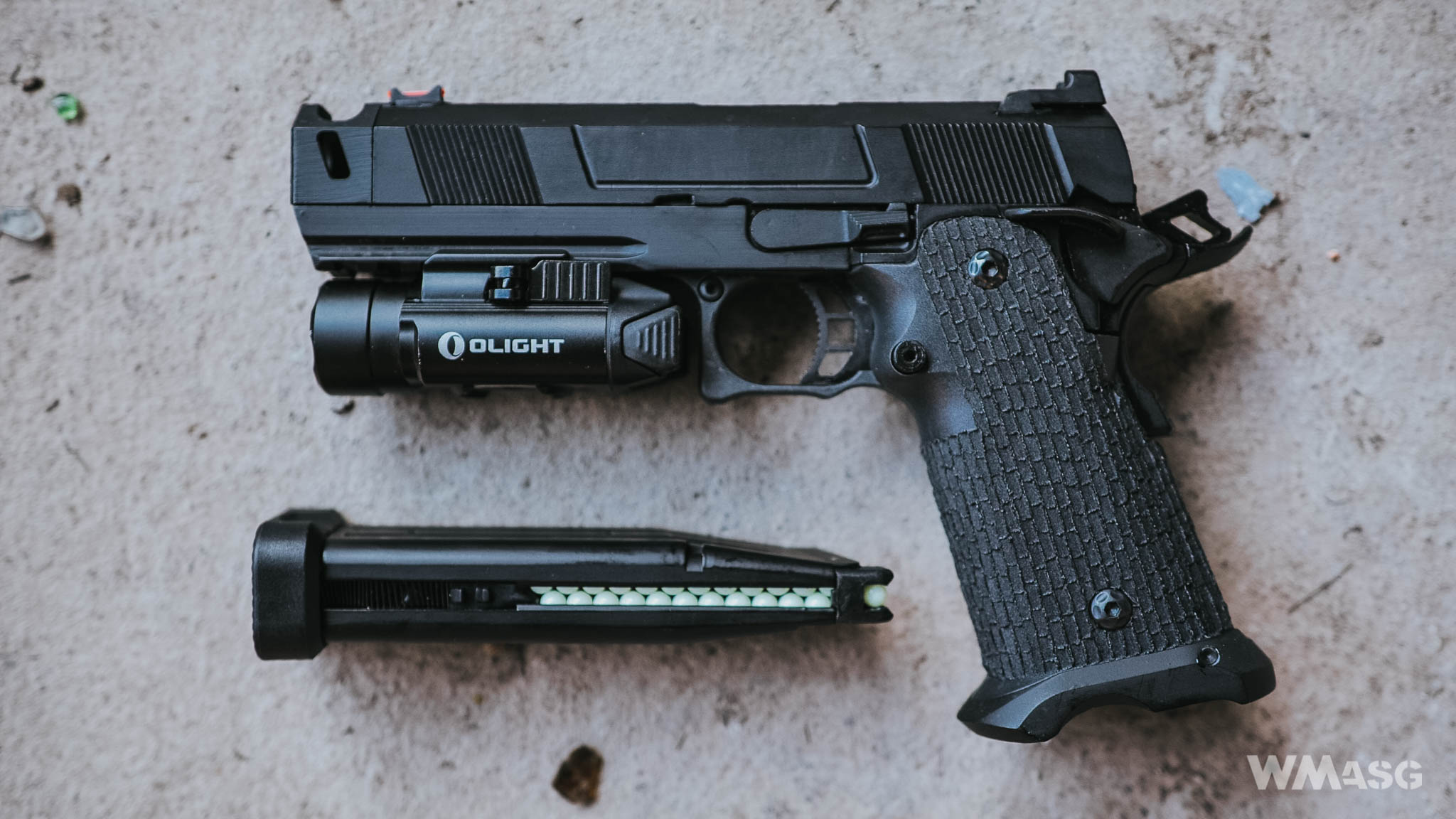 ARMY ARMAMENT R501 - w terenie