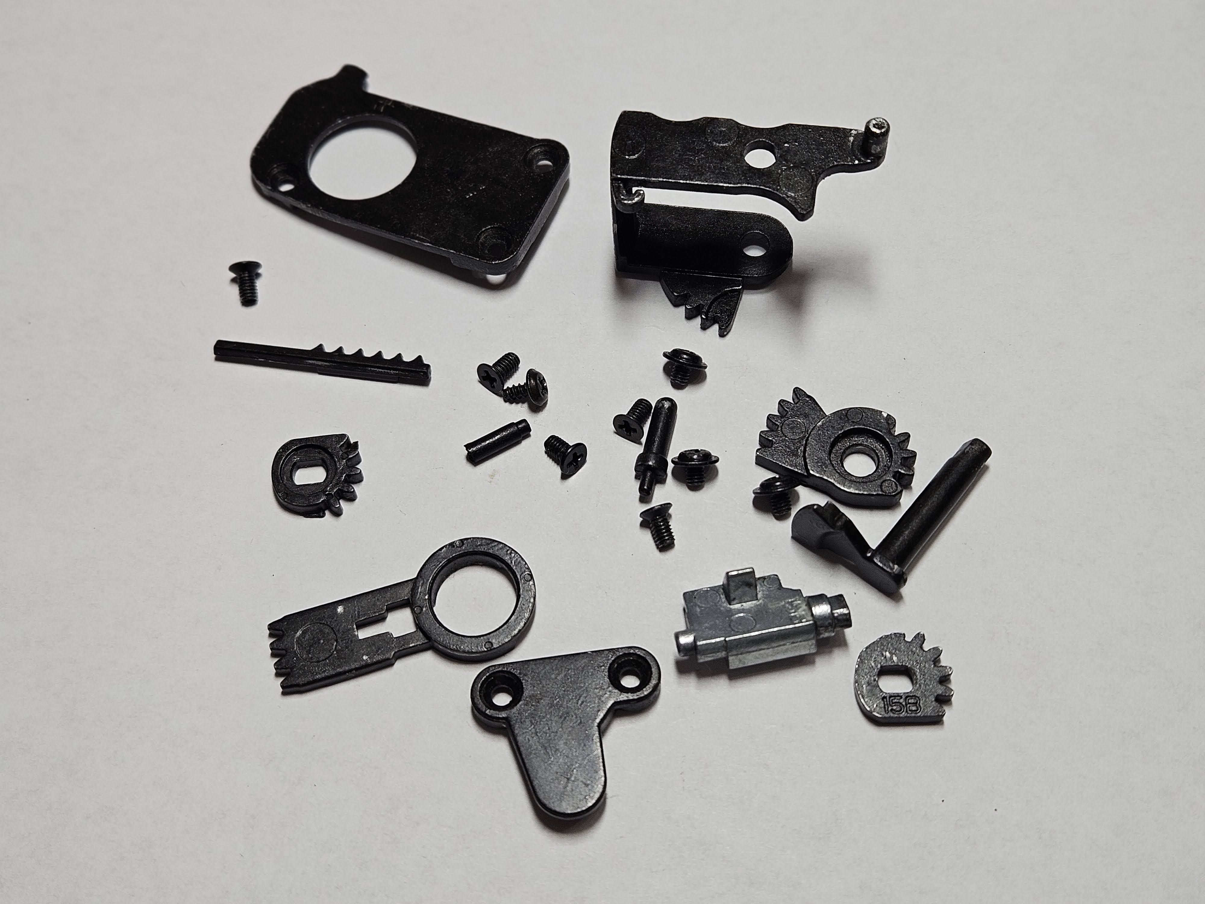 Części SWD SWU CYMA CM057 gearbox, komora, koszyk silnika, zębatki