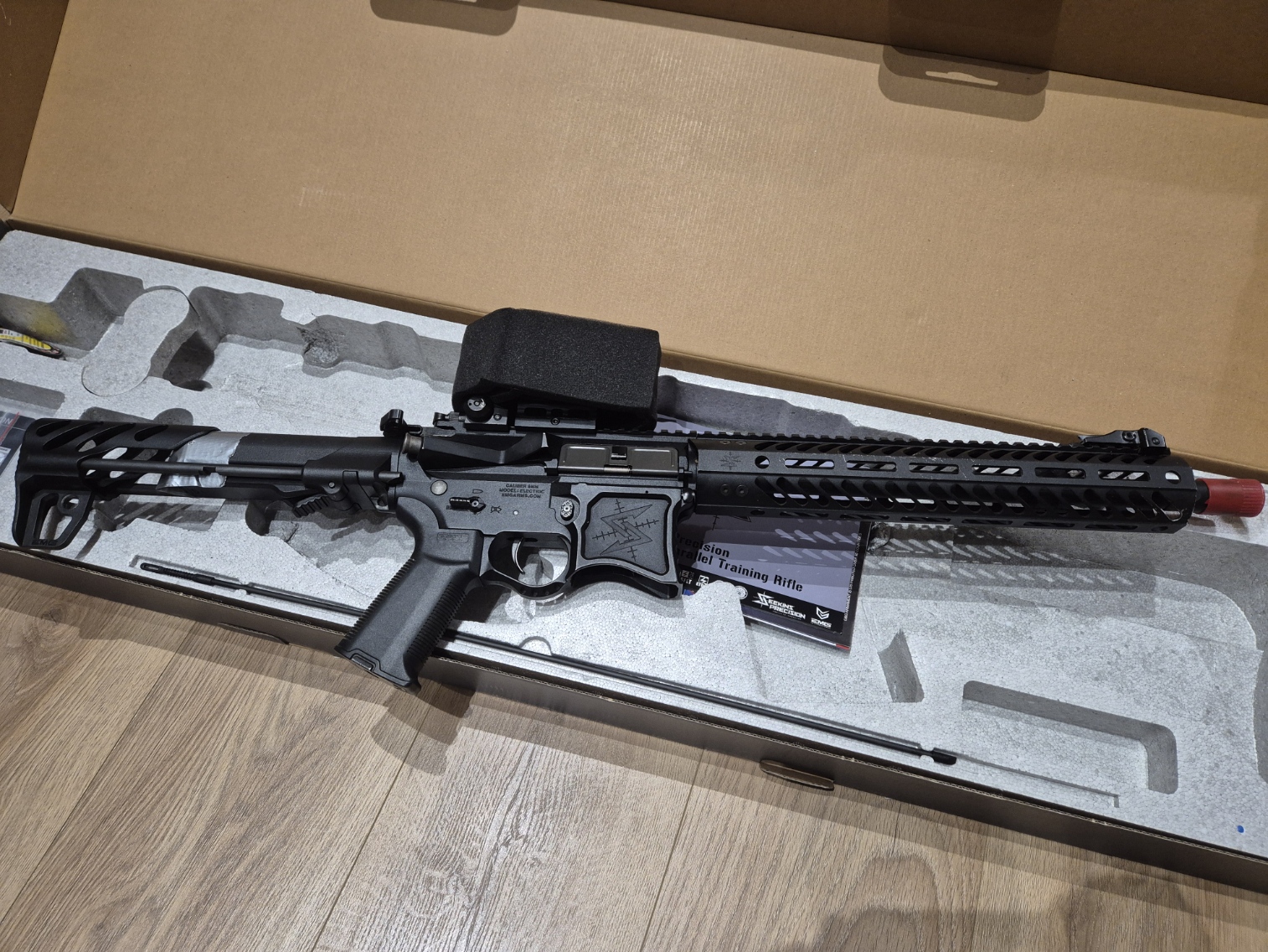 G&G Replika karabinka SBR8 Seekins Precision 12 - Czarny